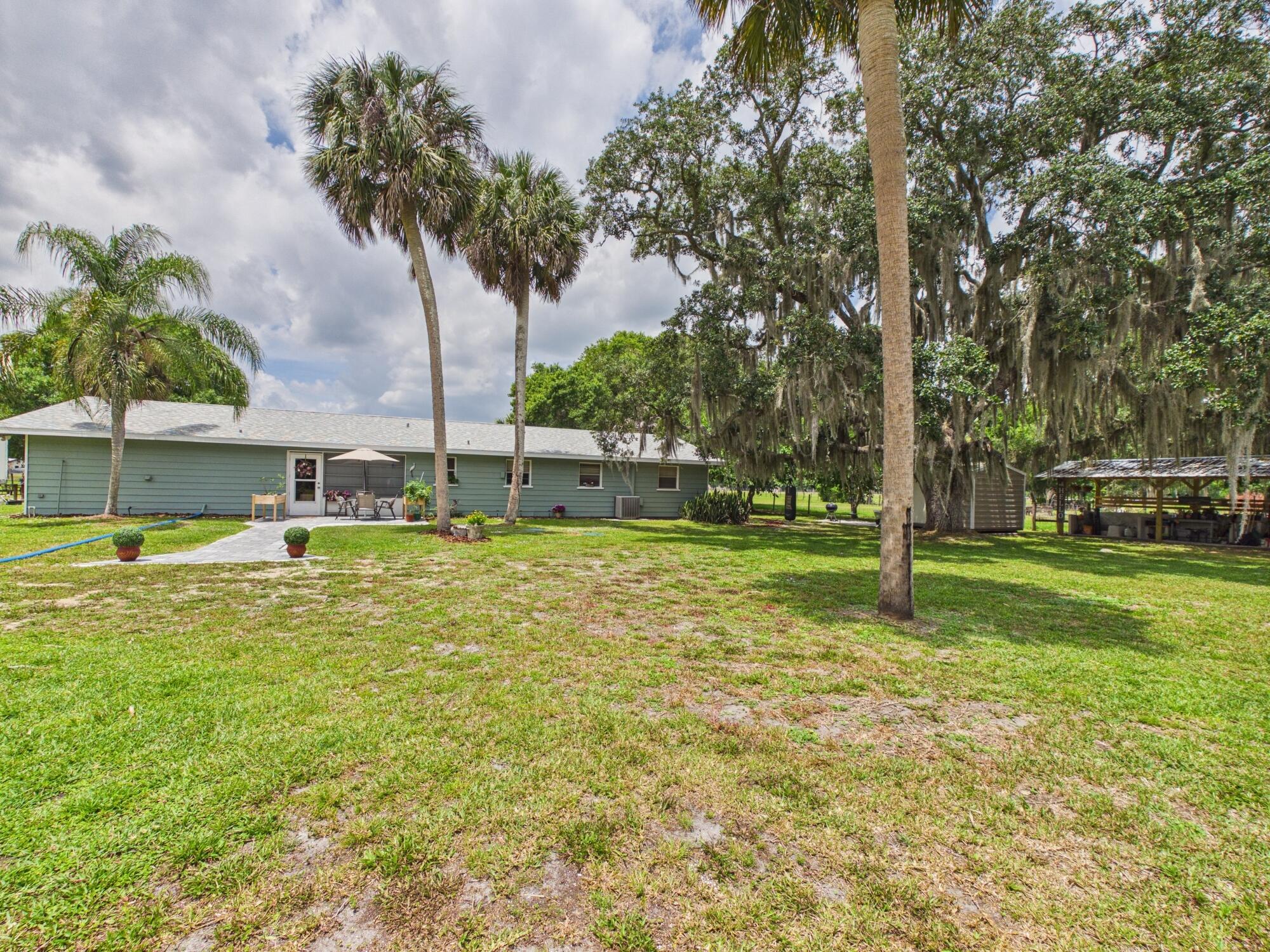 LAZY SEVEN RANCH ACRES - Residential