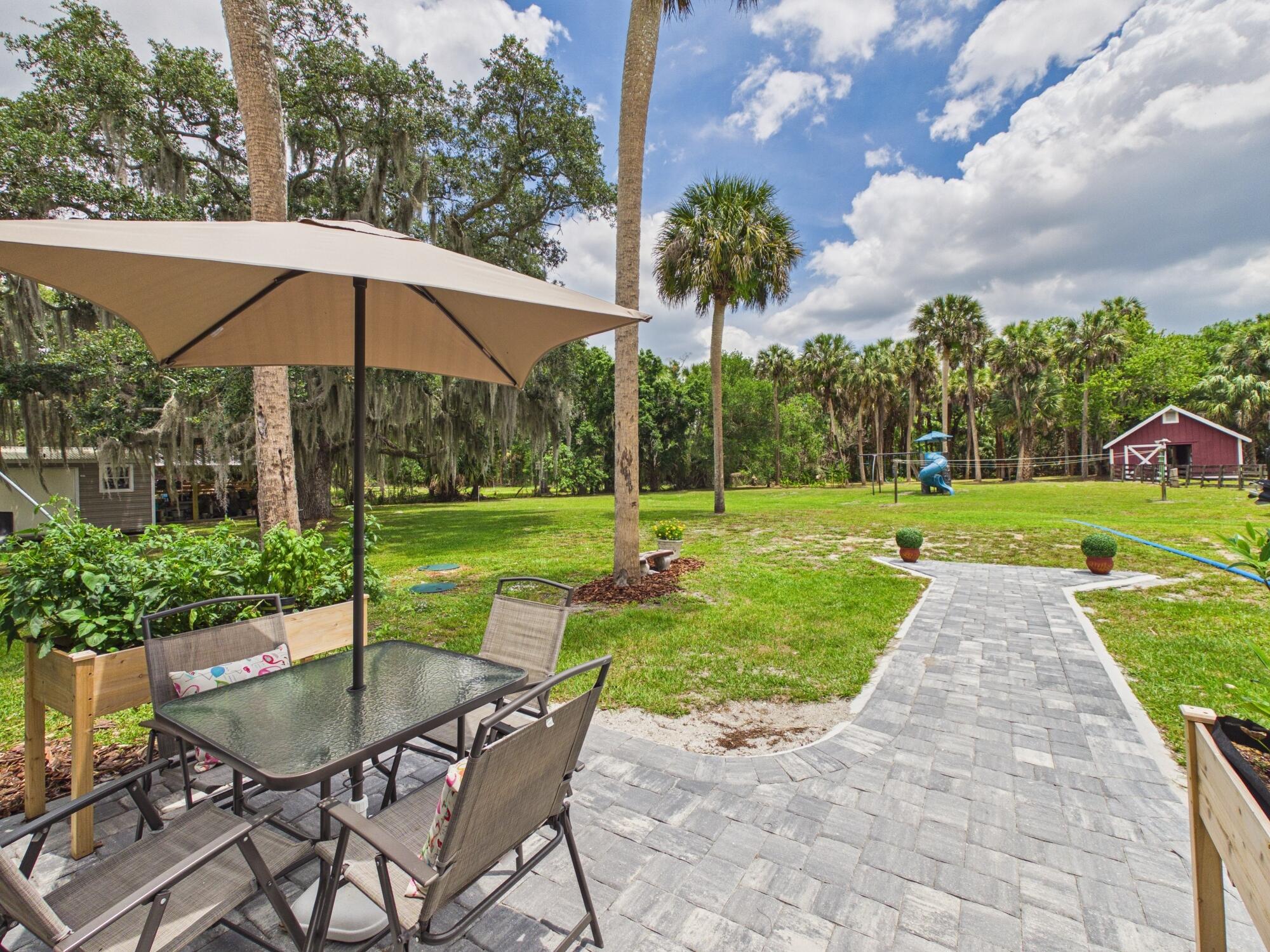 LAZY SEVEN RANCH ACRES - Residential