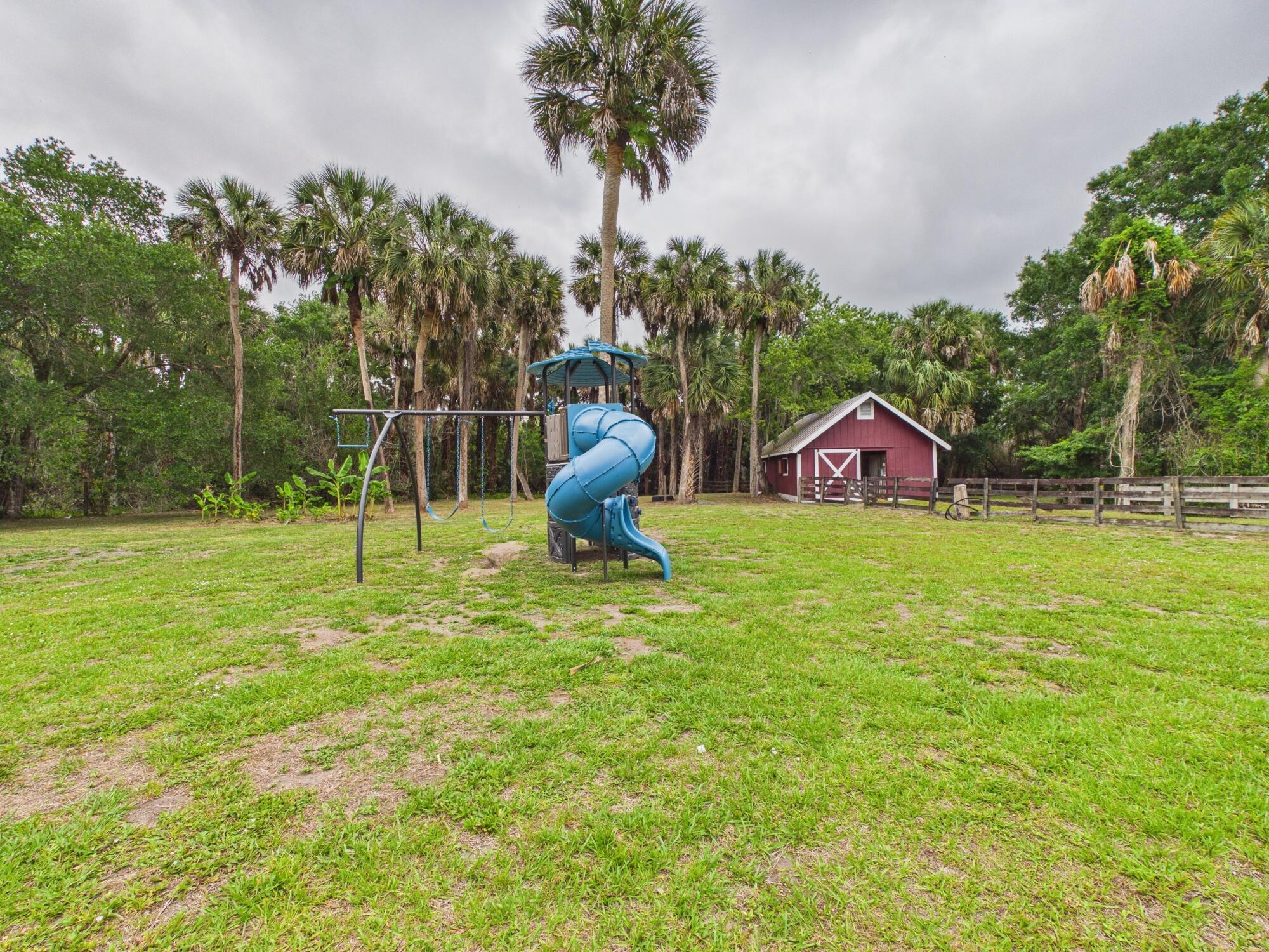 LAZY SEVEN RANCH ACRES - Residential