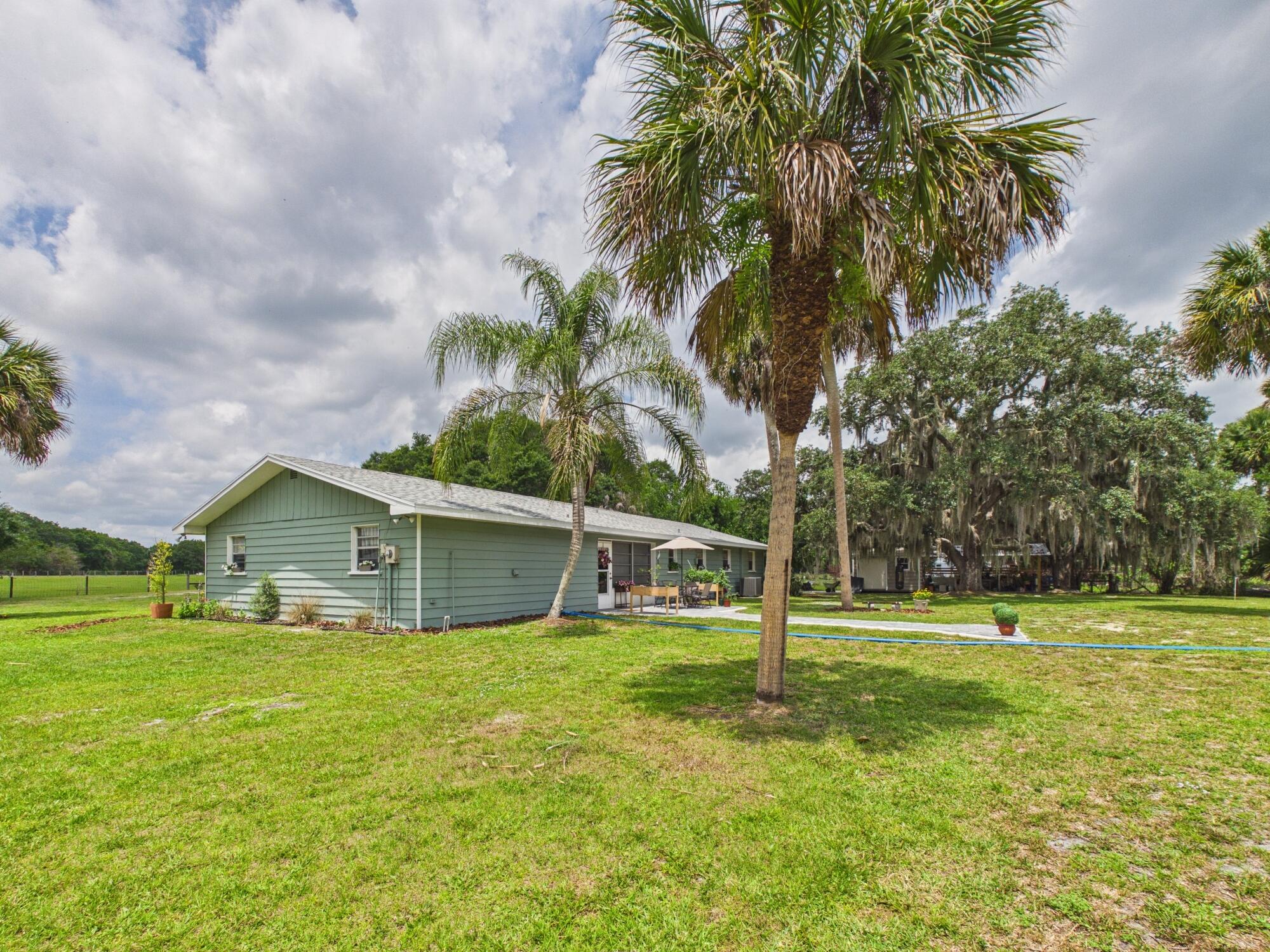 LAZY SEVEN RANCH ACRES - Residential