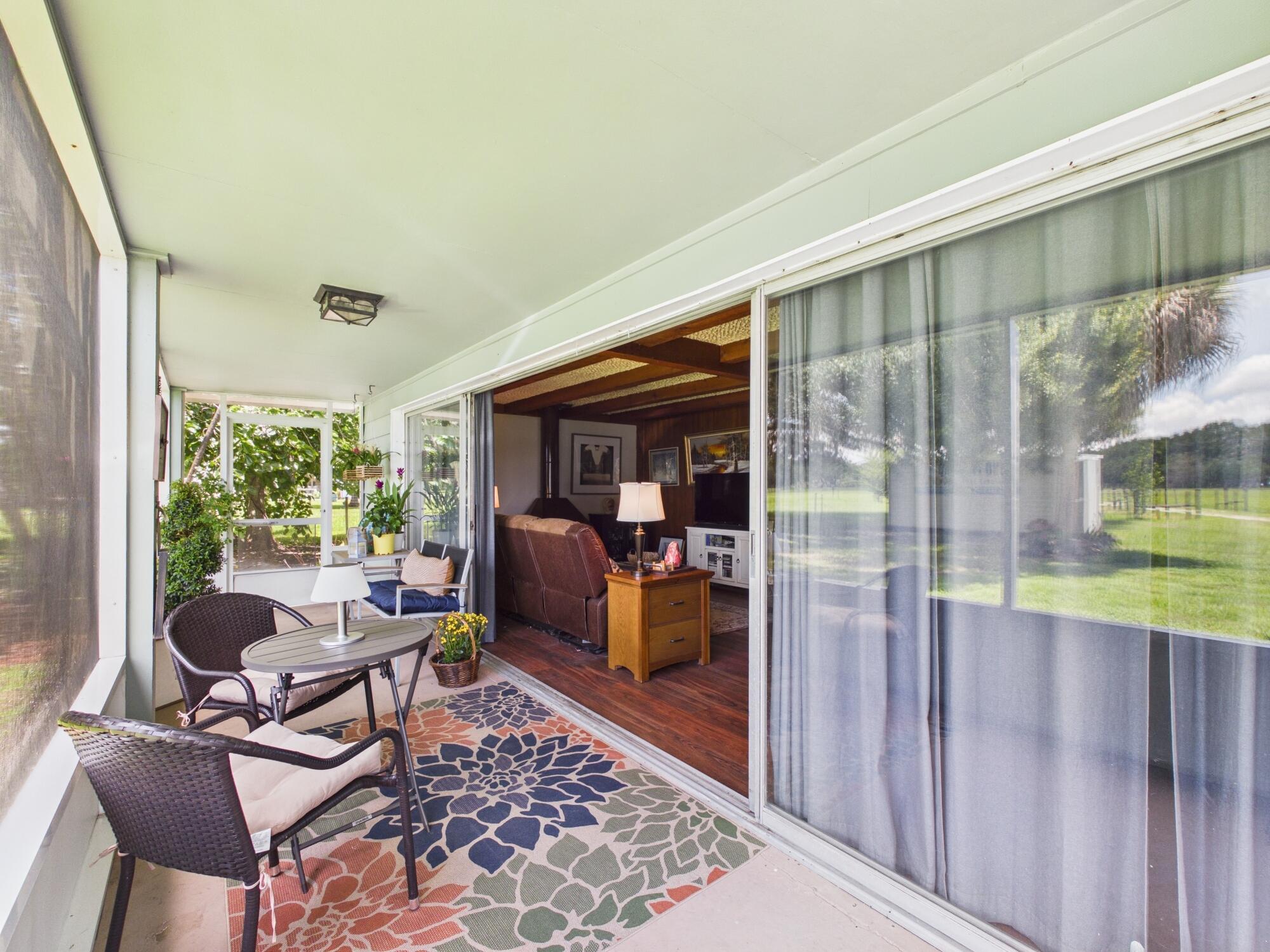 LAZY SEVEN RANCH ACRES - Residential