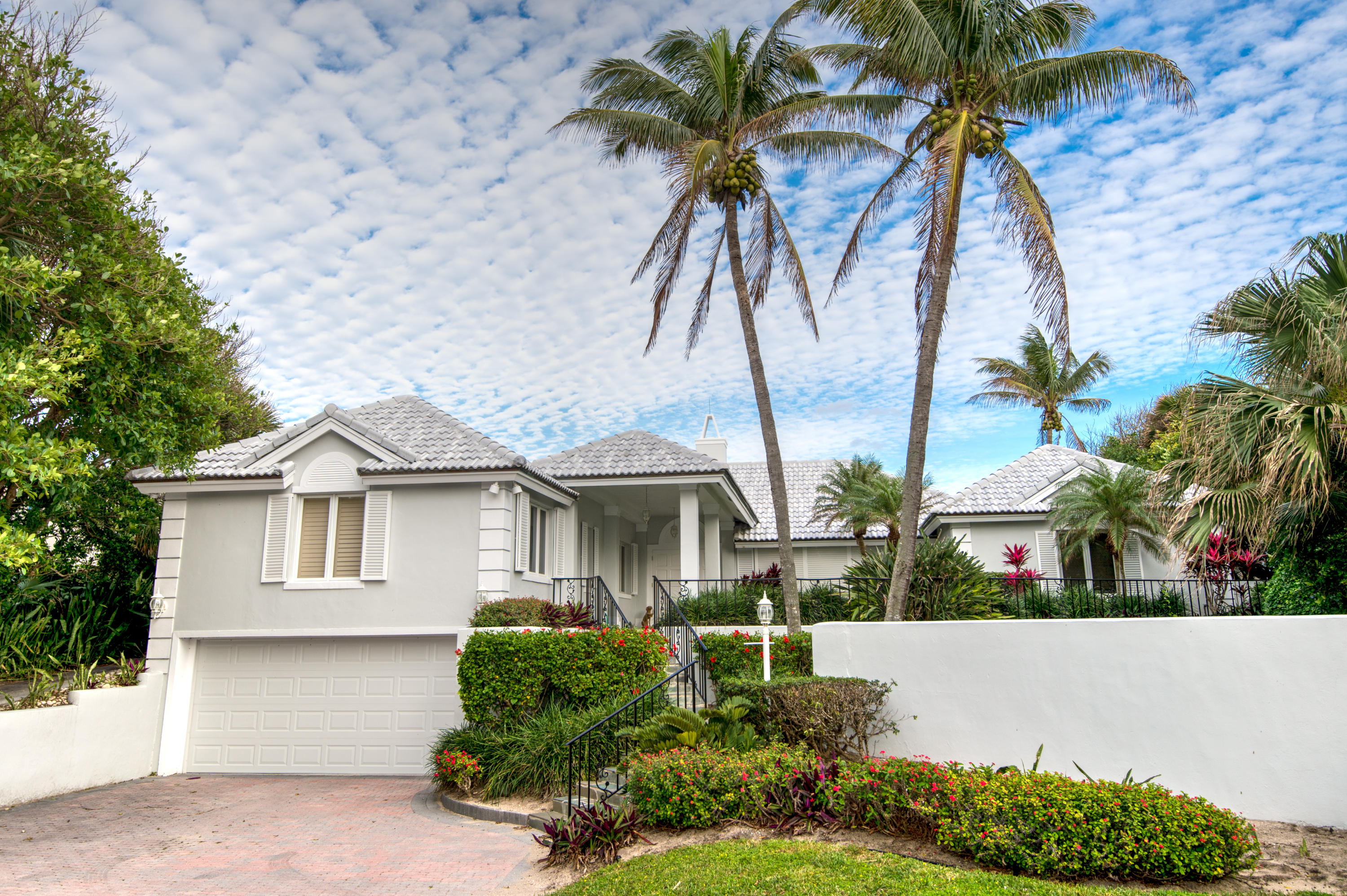 JUPITER INLET BEACH COLONY - Residential