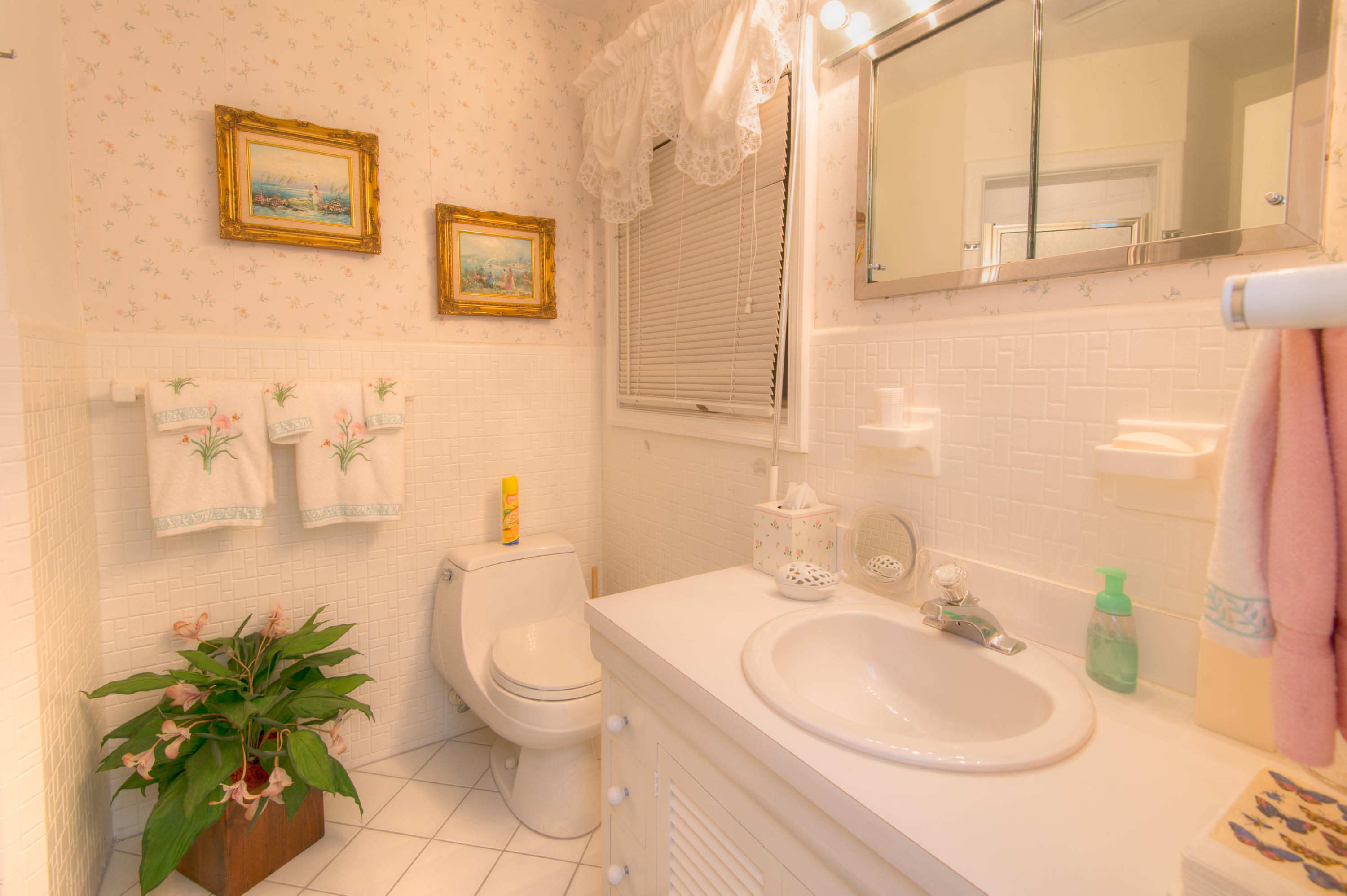 JUPITER INLET BEACH COLONY - Residential