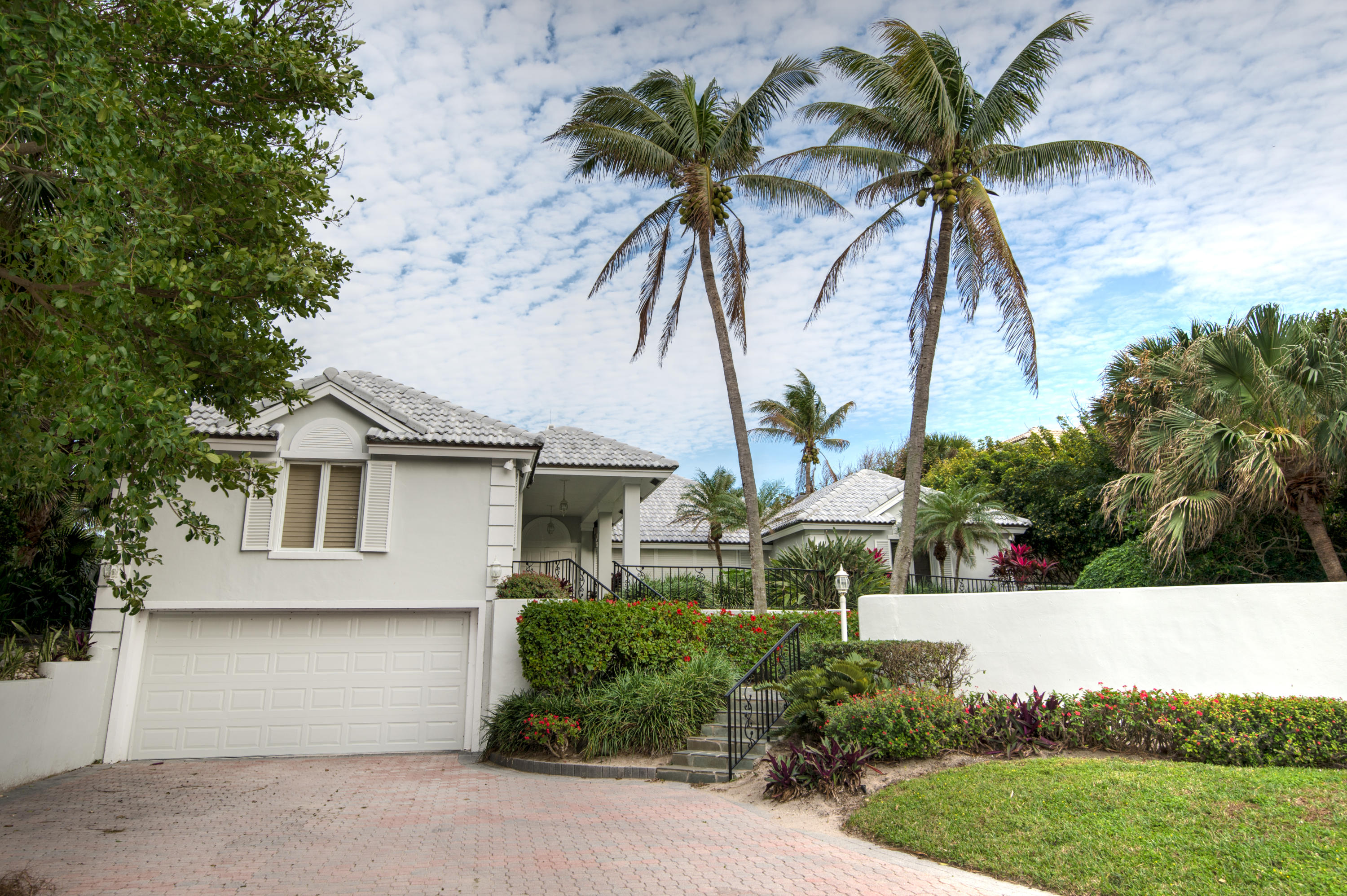 JUPITER INLET BEACH COLONY - Residential