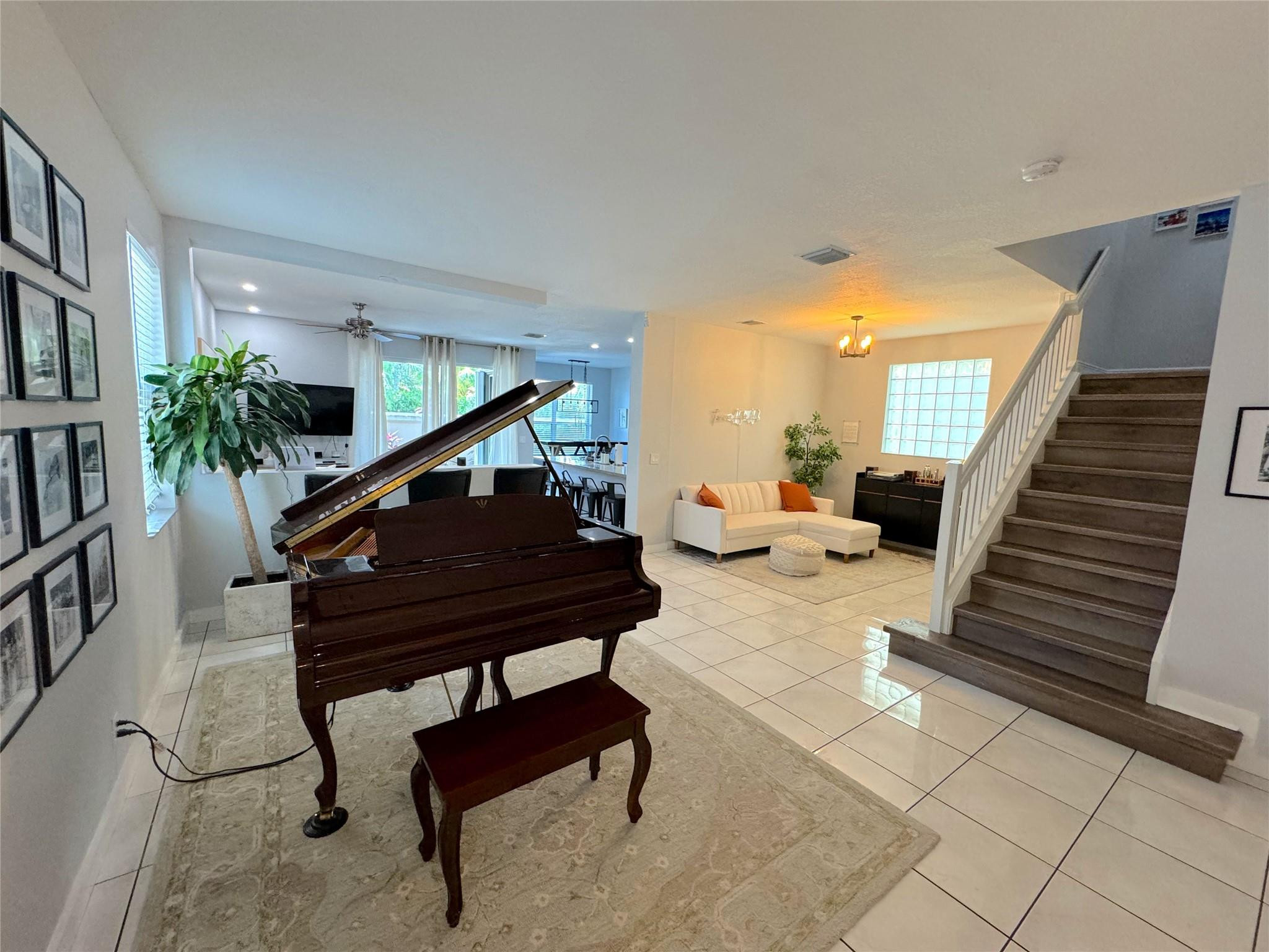 JACARANDA PARCEL 547 - Residential Lease