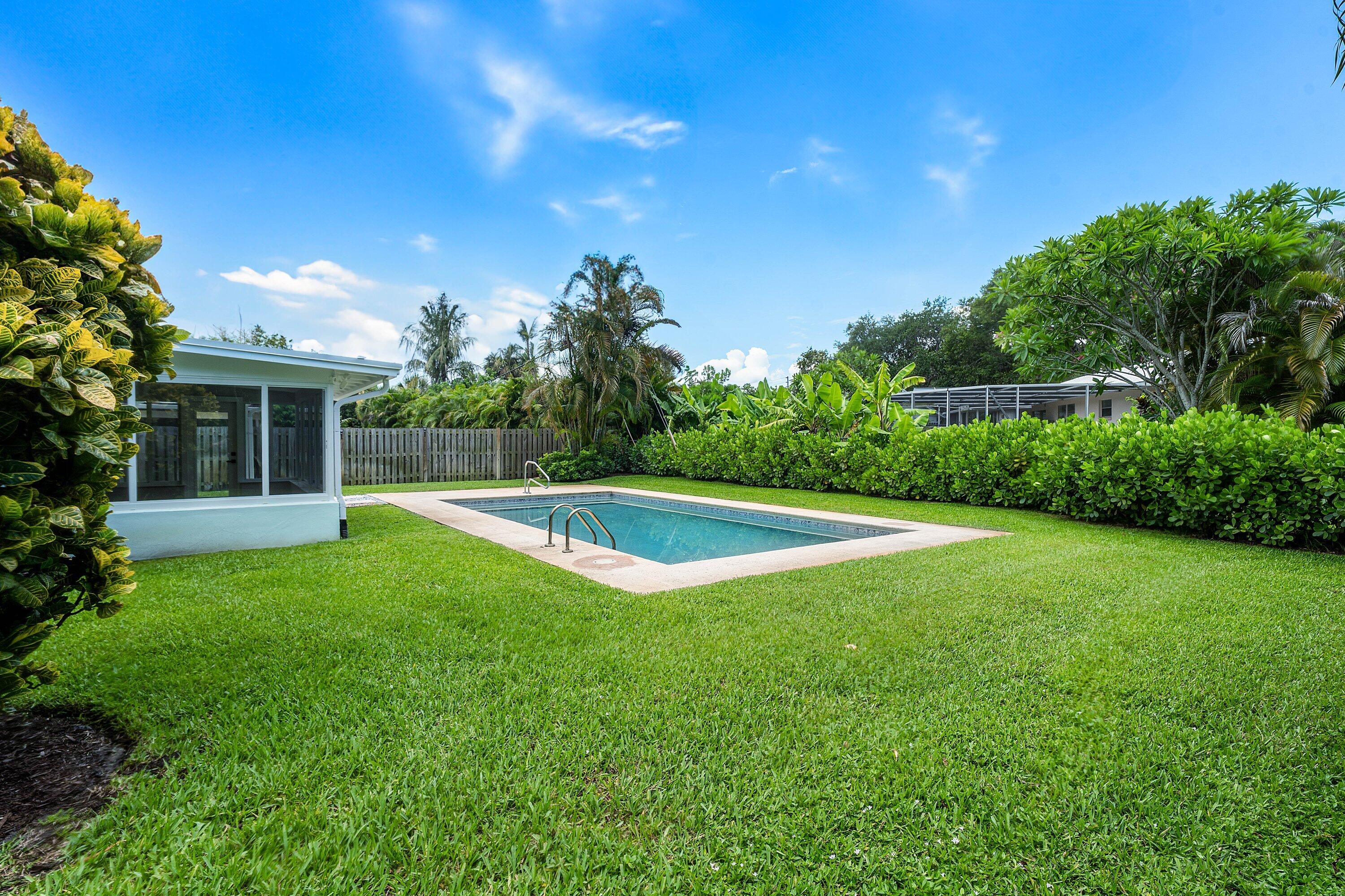 NORTH PALM BEACH VILLAGE OF 6 - Residential Lease