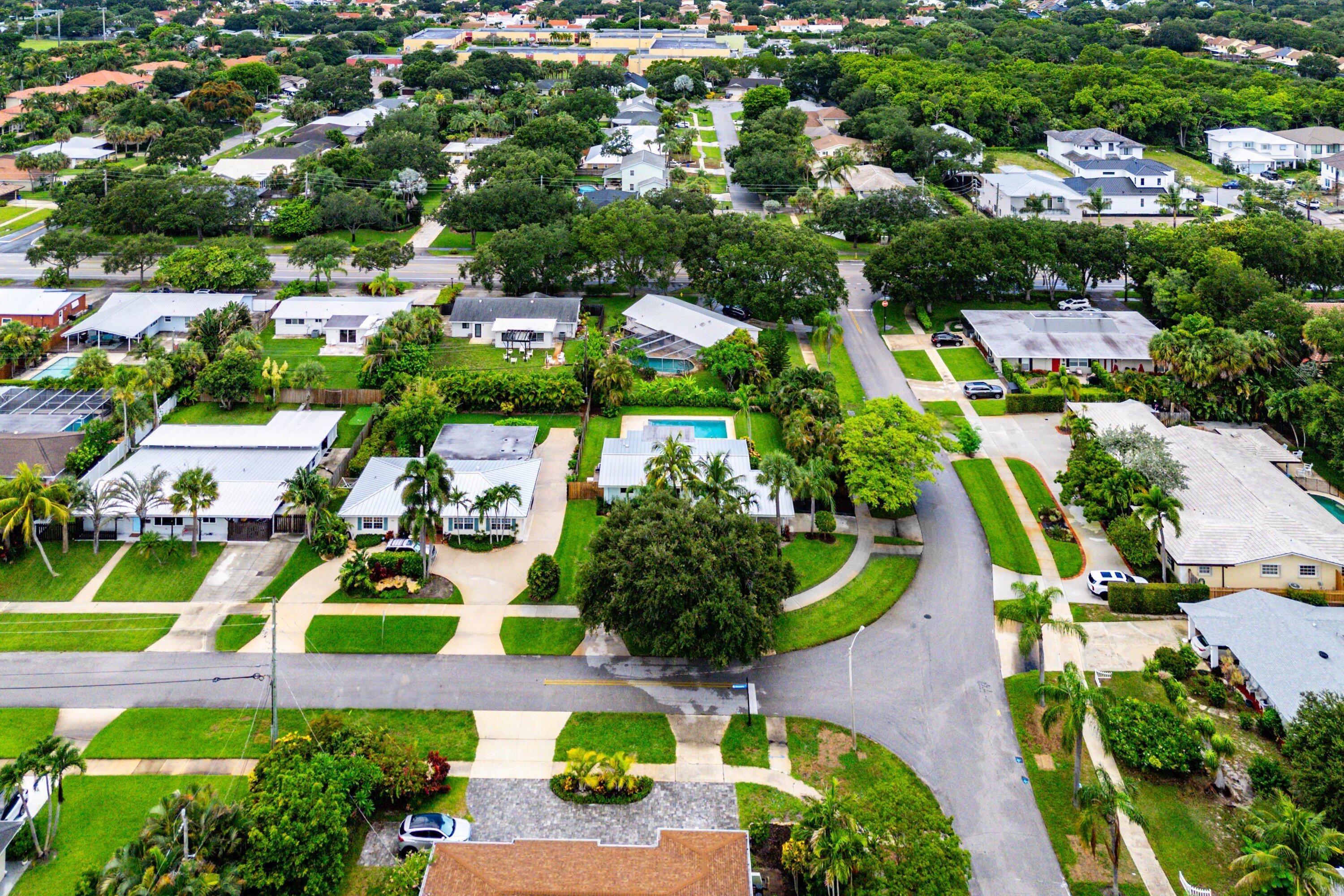 NORTH PALM BEACH VILLAGE OF 6 - Residential Lease