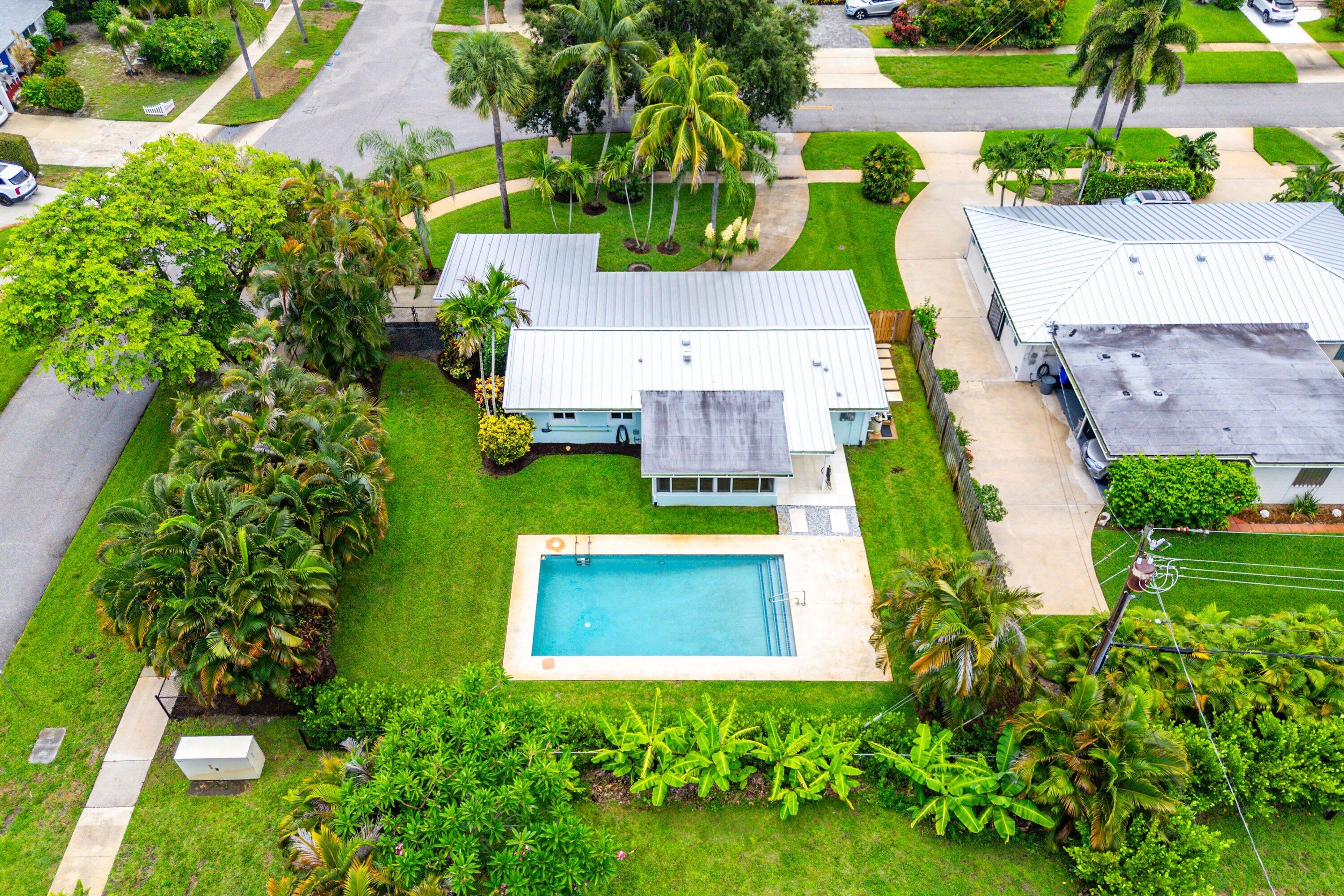 NORTH PALM BEACH VILLAGE OF 6 - Residential Lease