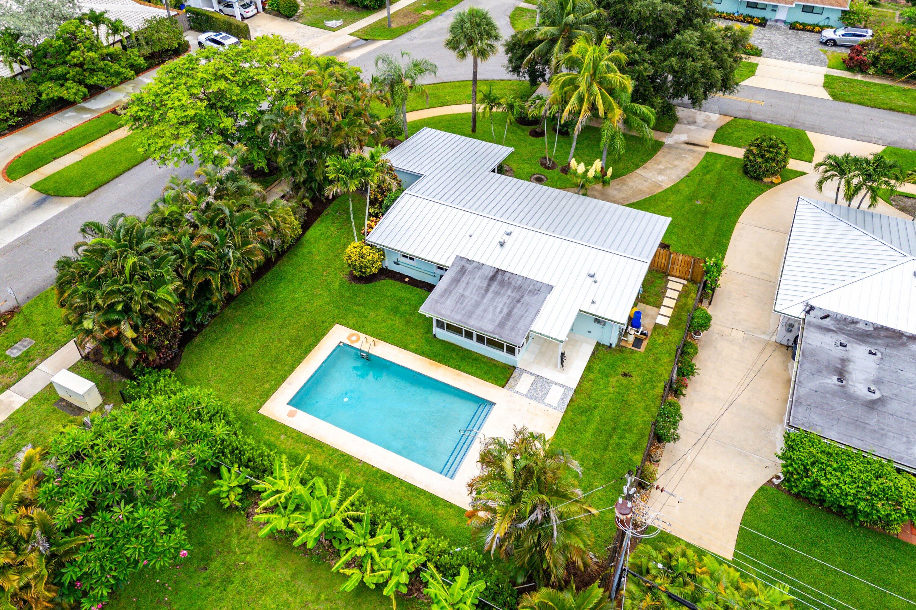 NORTH PALM BEACH VILLAGE OF 6 - Residential Lease