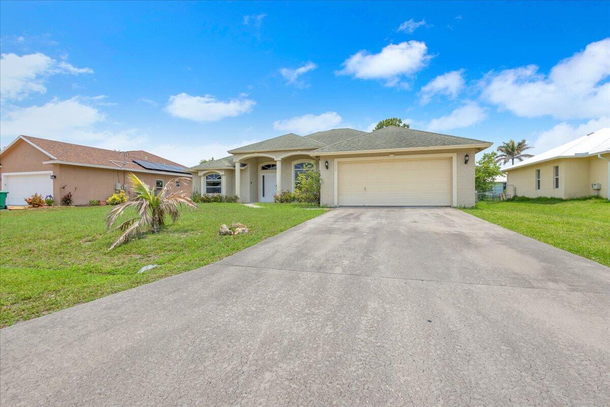 PORT ST LUCIE SECTION 17 - Residential
