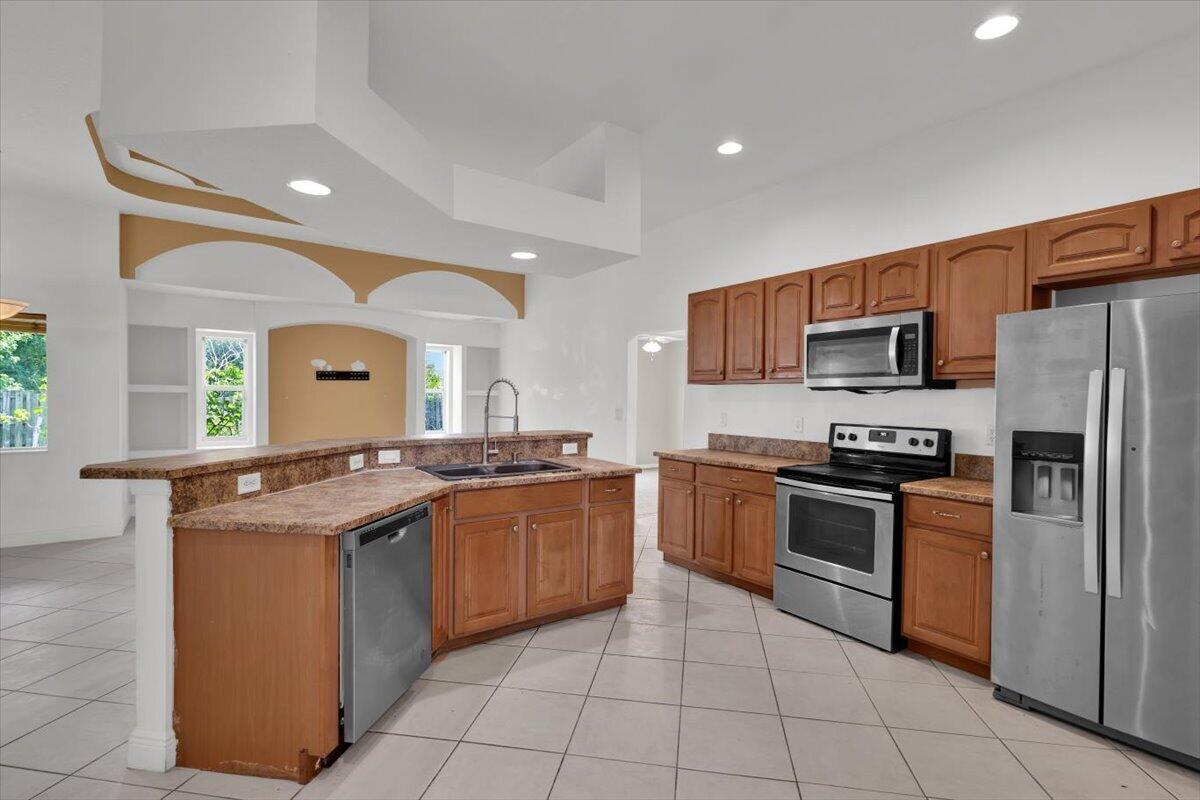 PORT ST LUCIE SECTION 17 - Residential