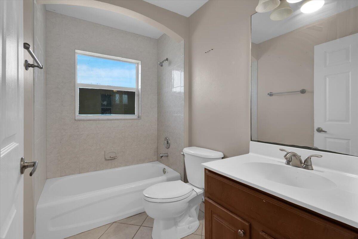PORT ST LUCIE SECTION 17 - Residential