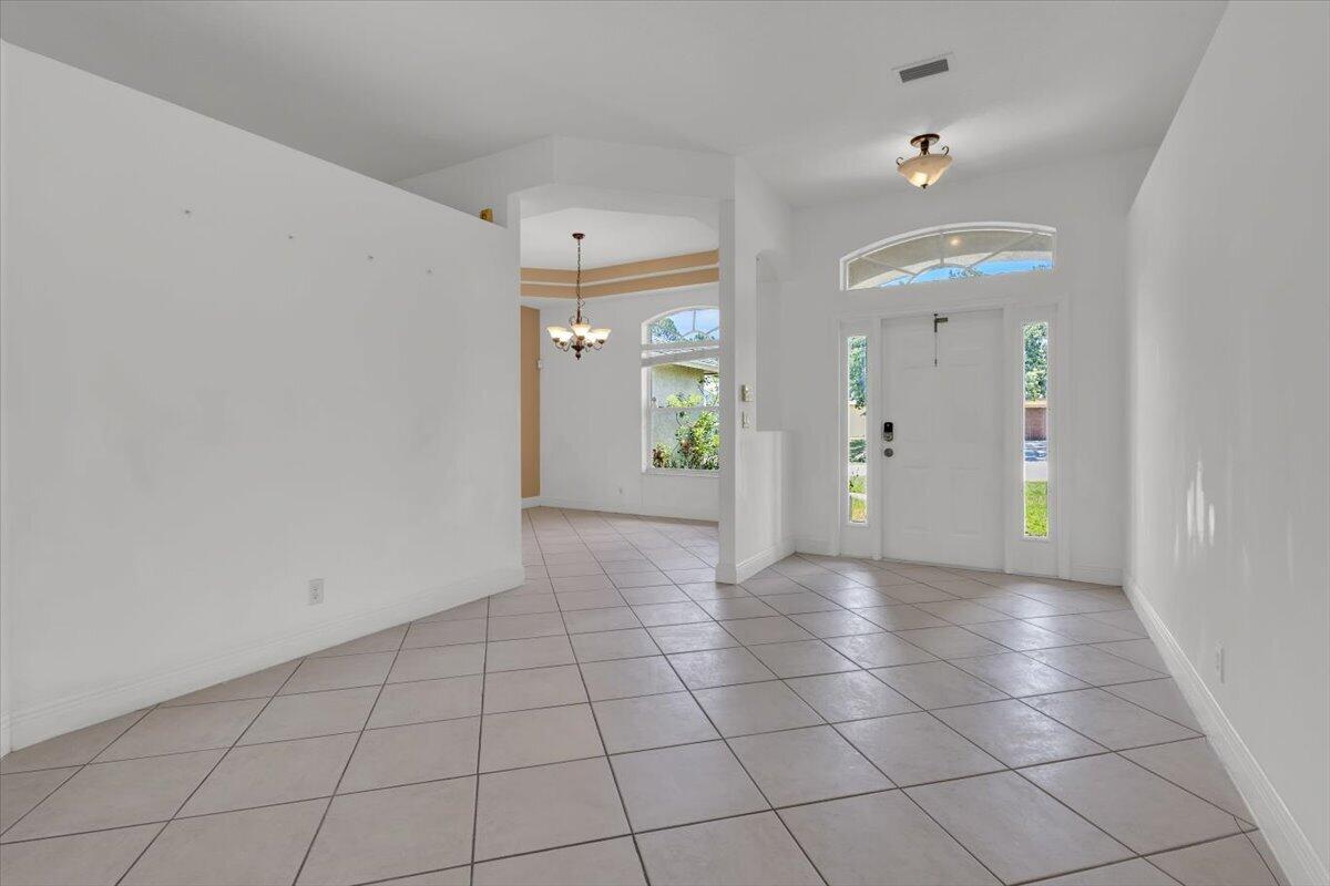 PORT ST LUCIE SECTION 17 - Residential