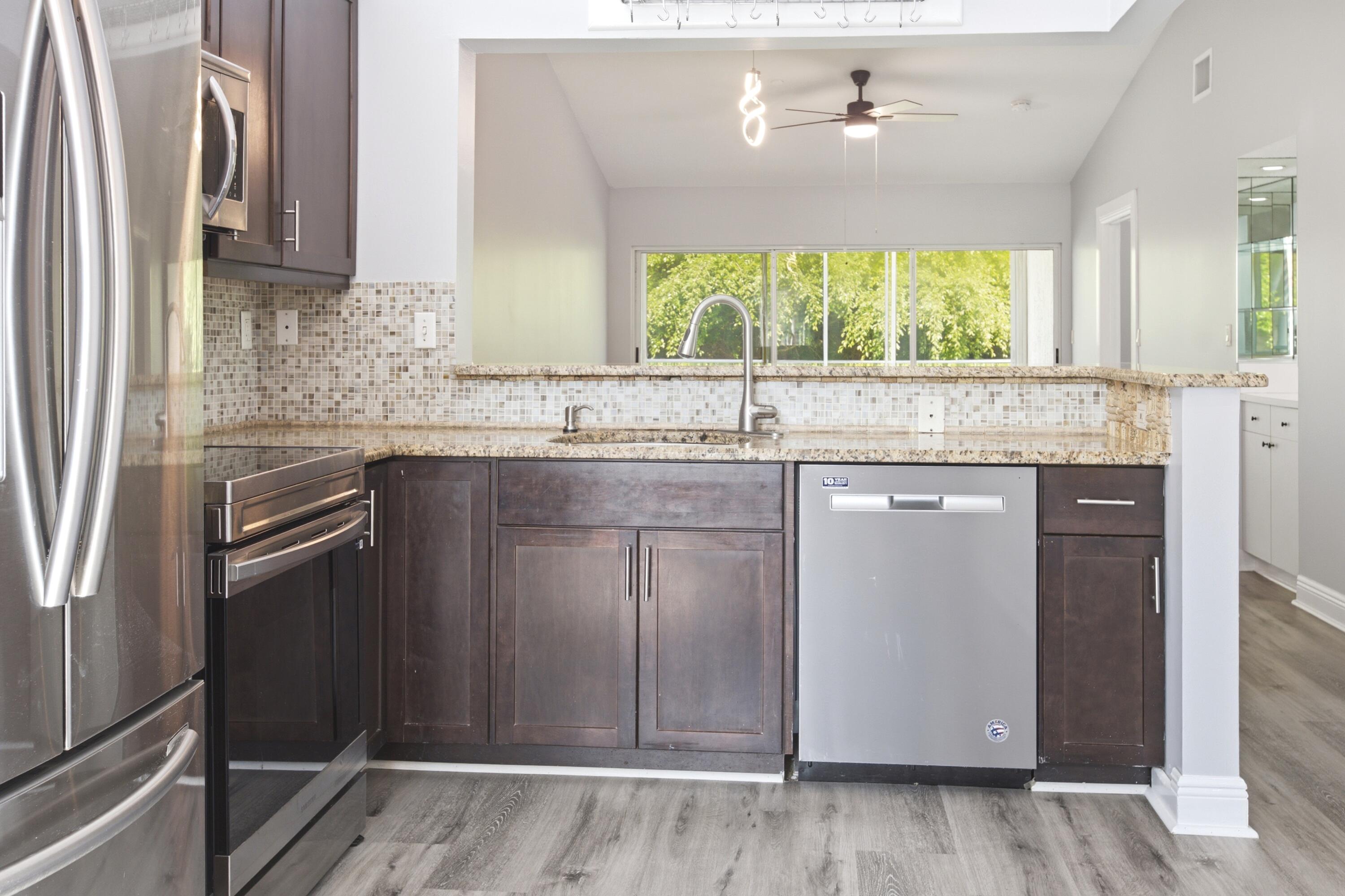 SAN DE VANCE GOLF & TENNIS CLUB CONDO - Residential Lease