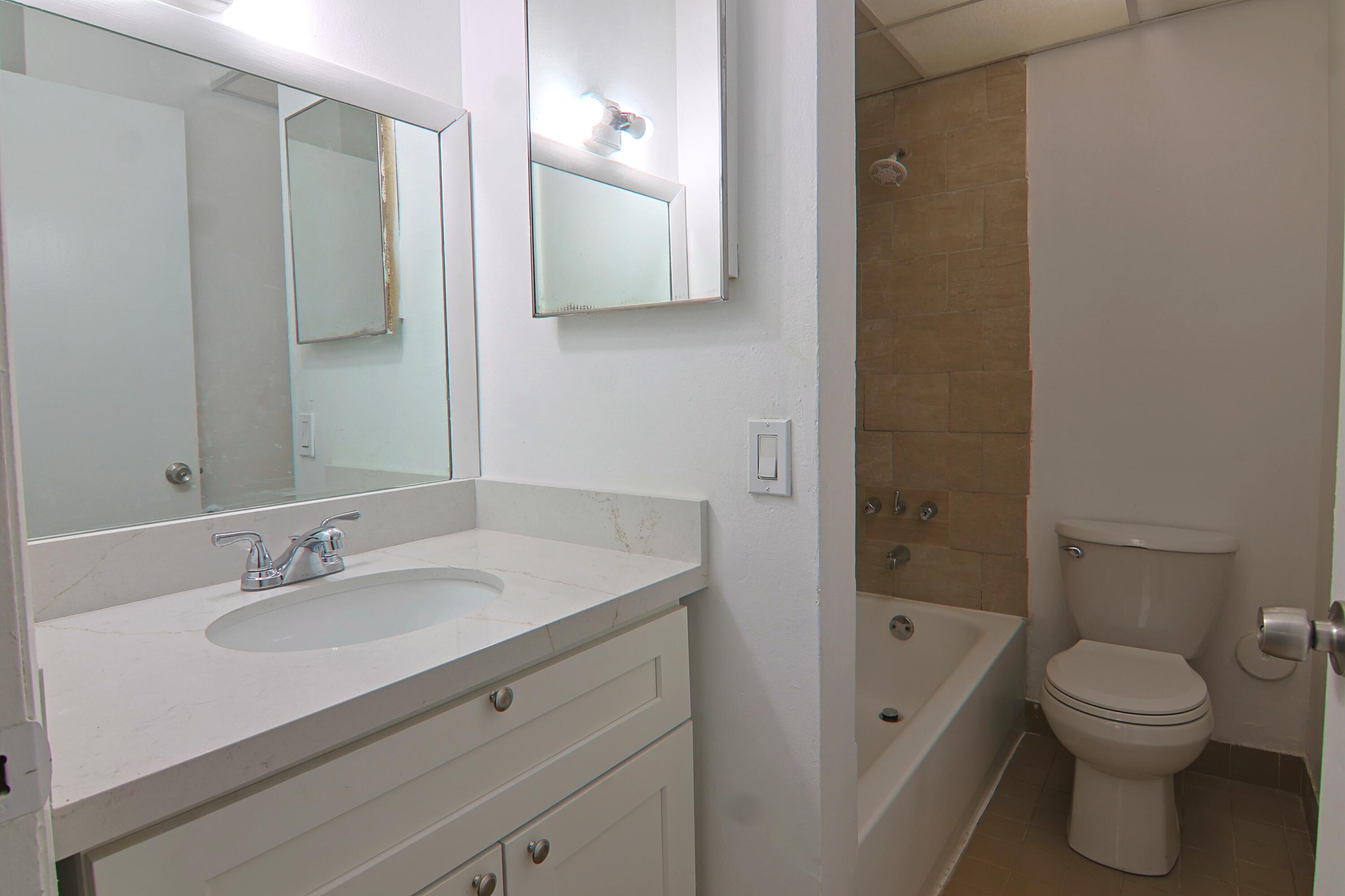 GREENTREE CONDO - Residential