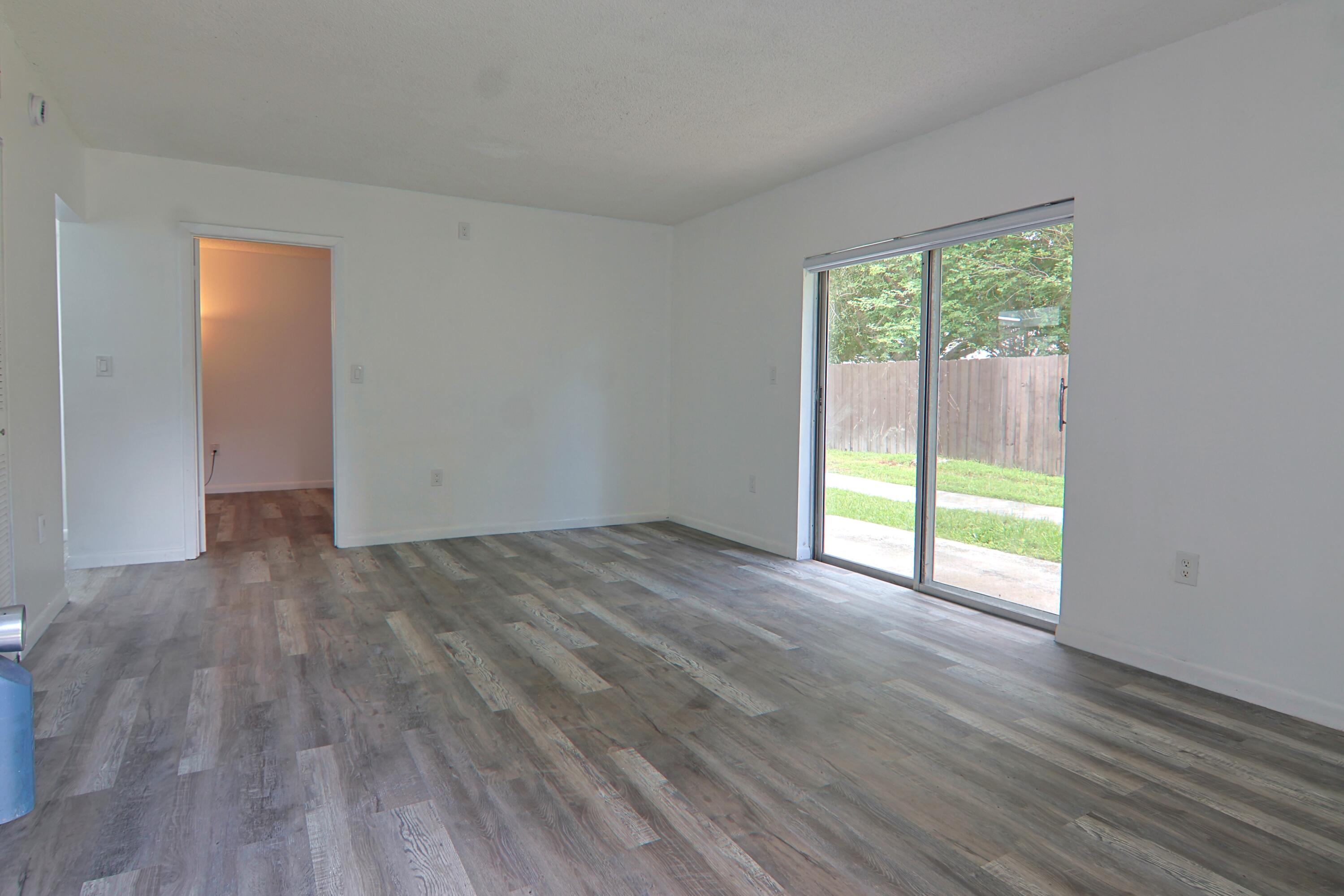 GREENTREE CONDO - Residential
