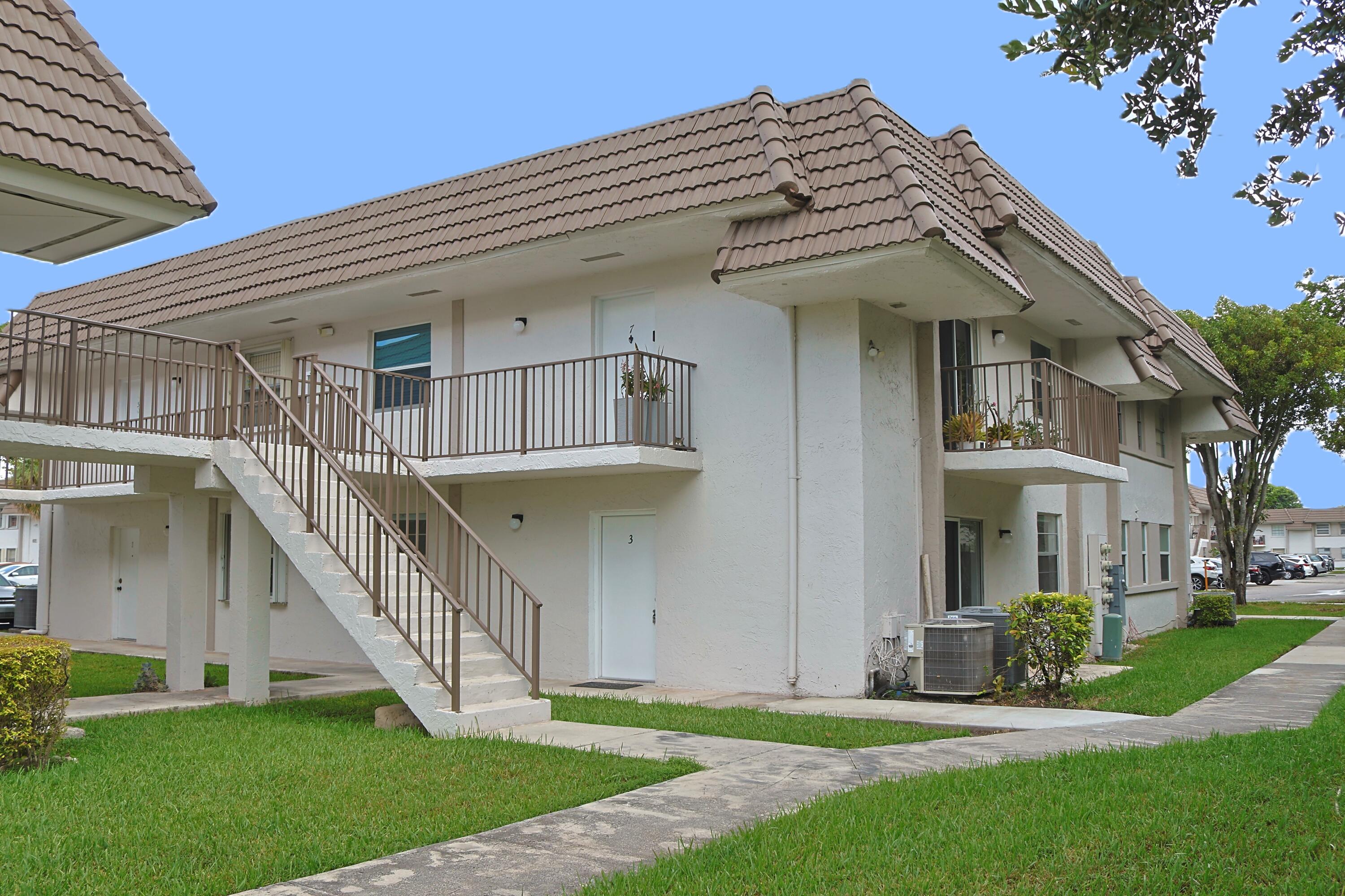 GREENTREE CONDO - Residential