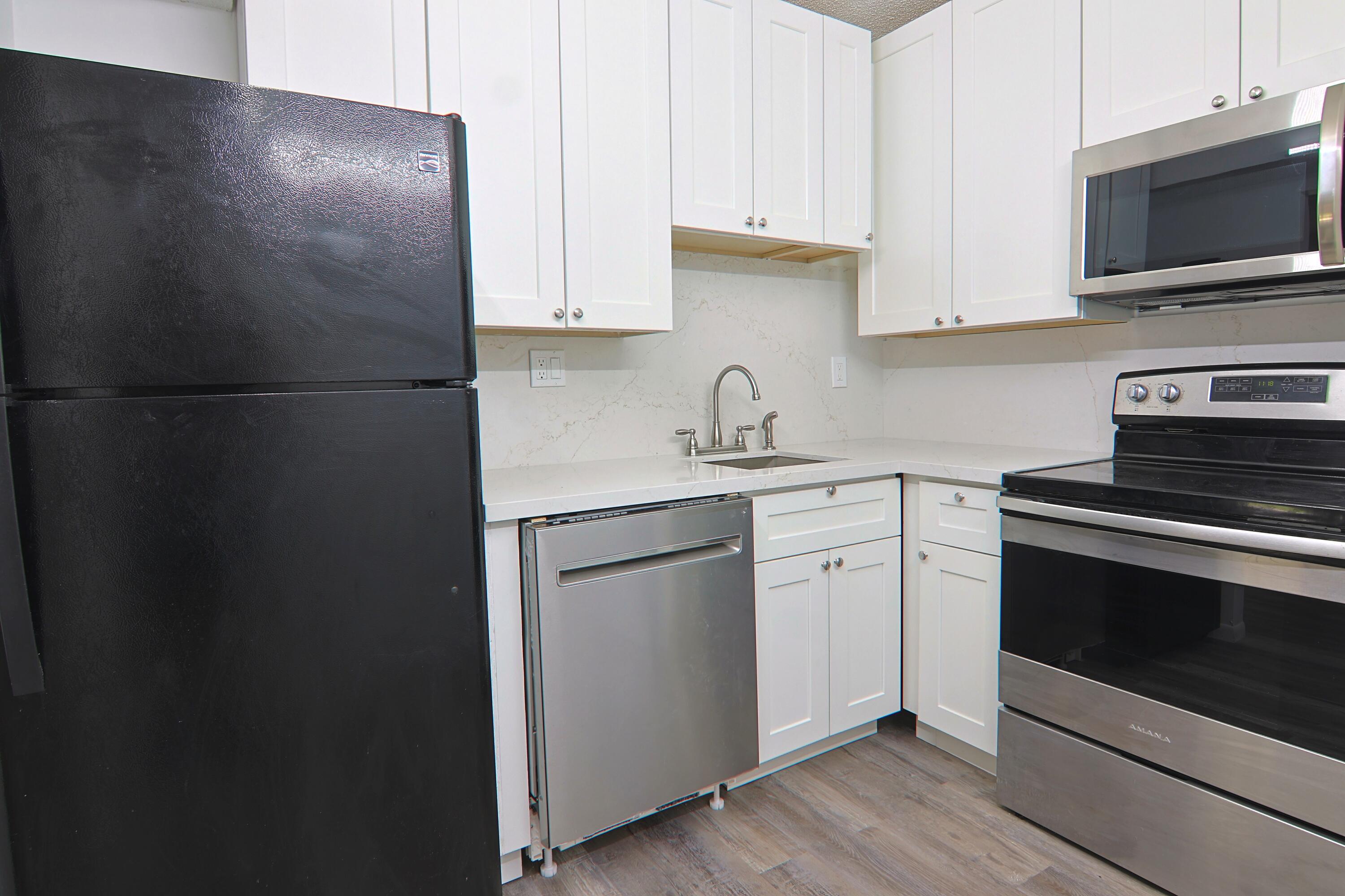 GREENTREE CONDO - Residential