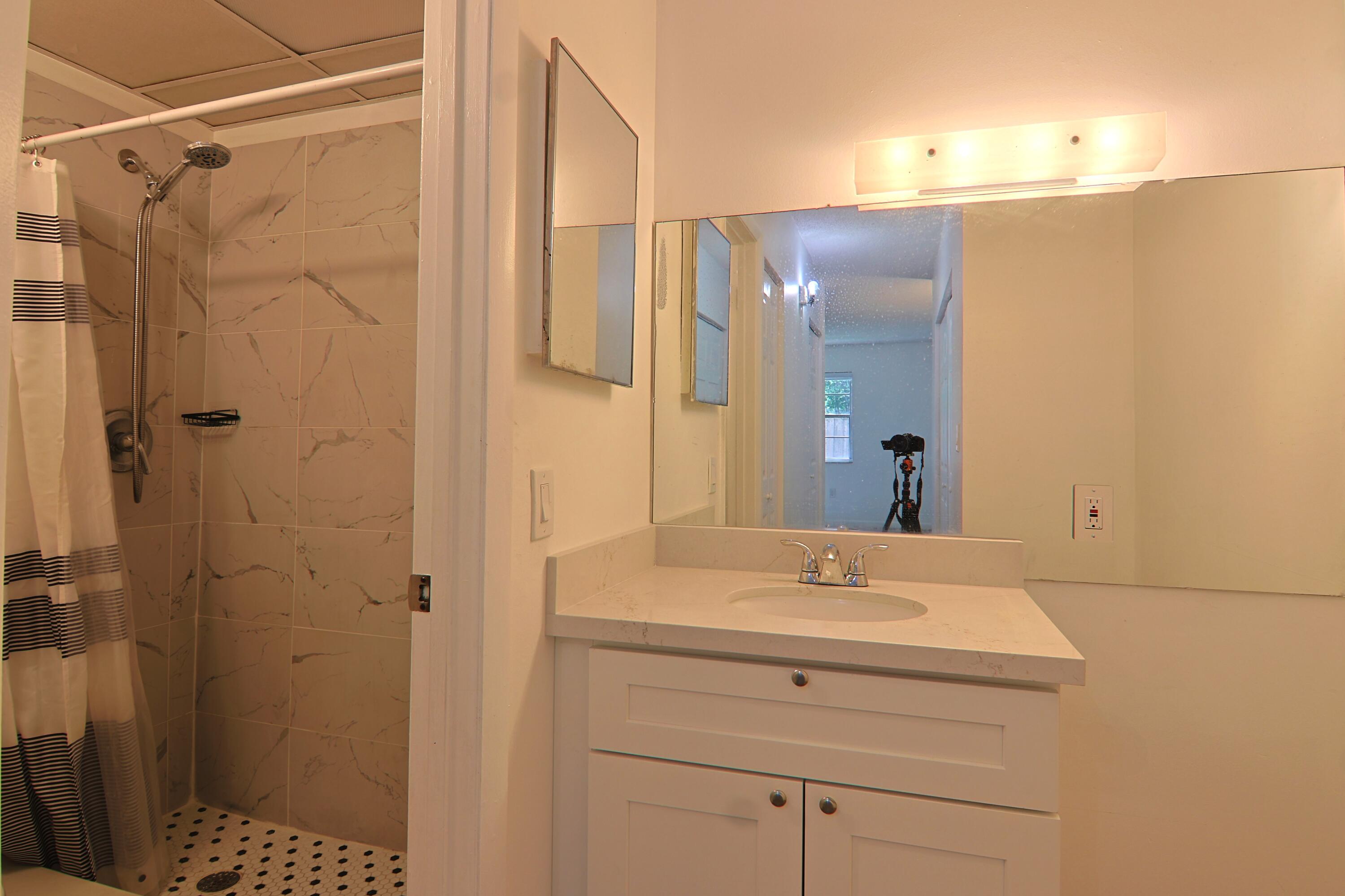 GREENTREE CONDO - Residential
