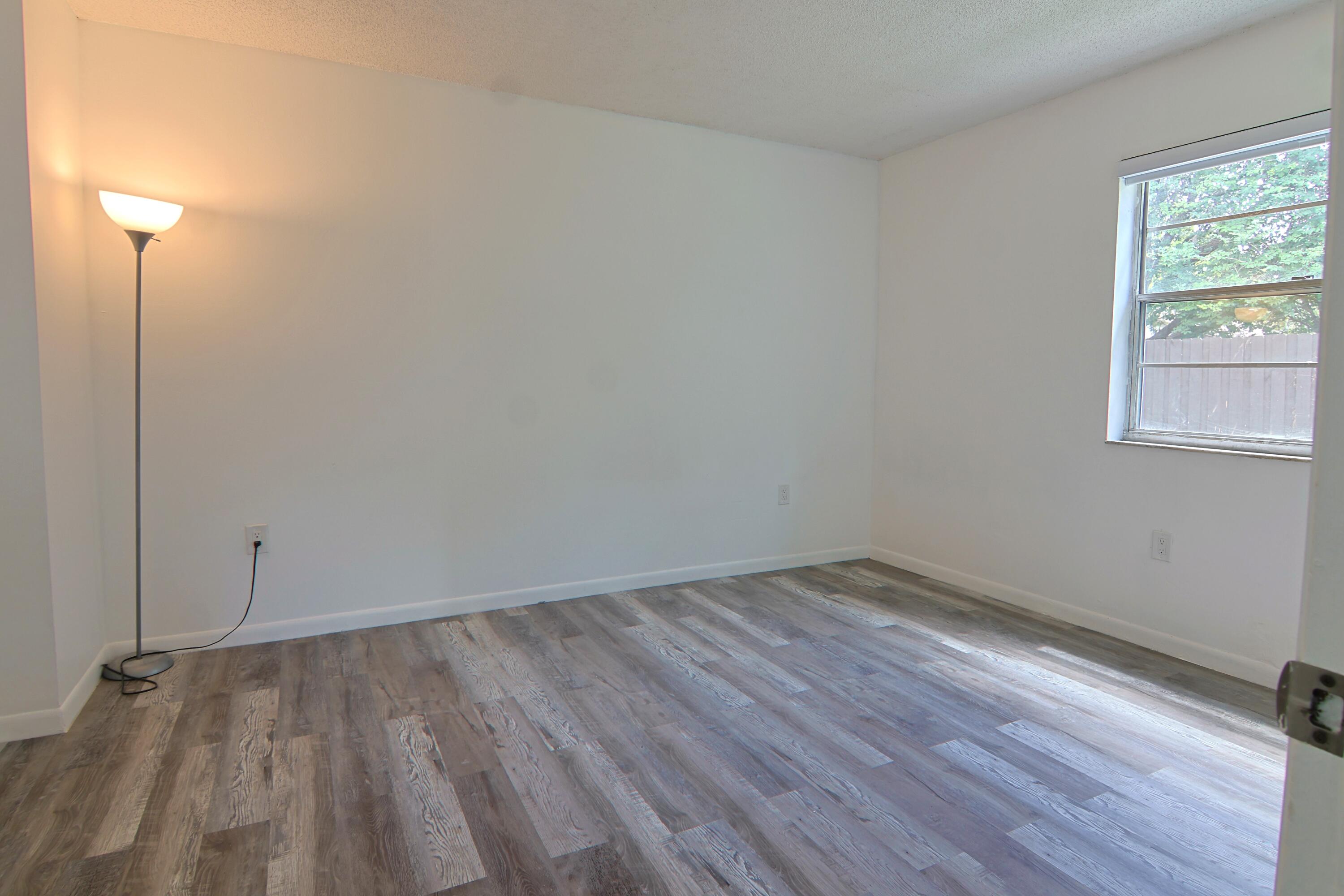 GREENTREE CONDO - Residential