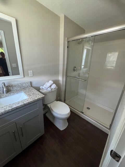 LAKE CHARLOTTE - Residential Lease