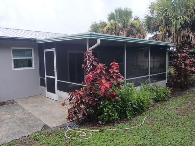 LAKE CHARLOTTE - Residential Lease