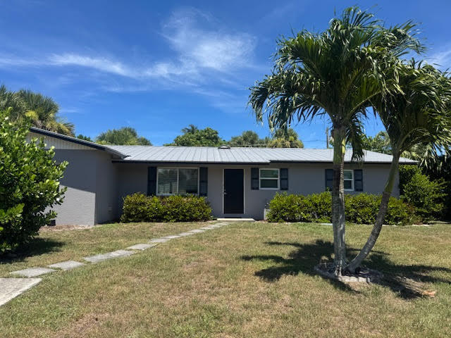 LAKE CHARLOTTE - Residential Lease