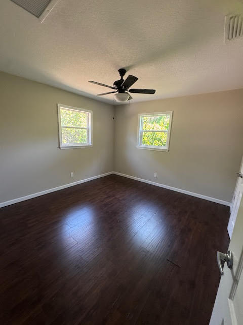 LAKE CHARLOTTE - Residential Lease