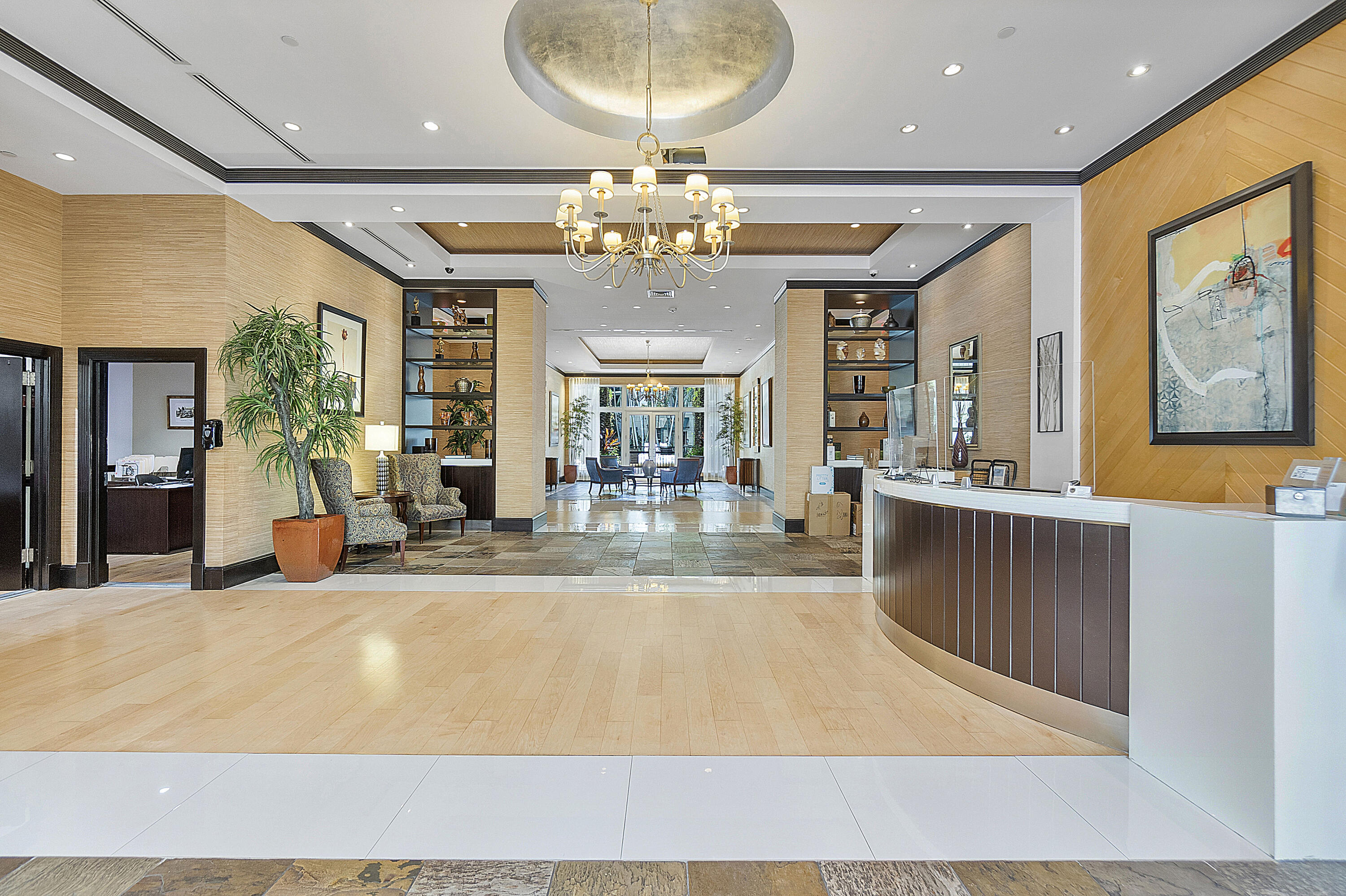 VERANDA CONDO - Residential