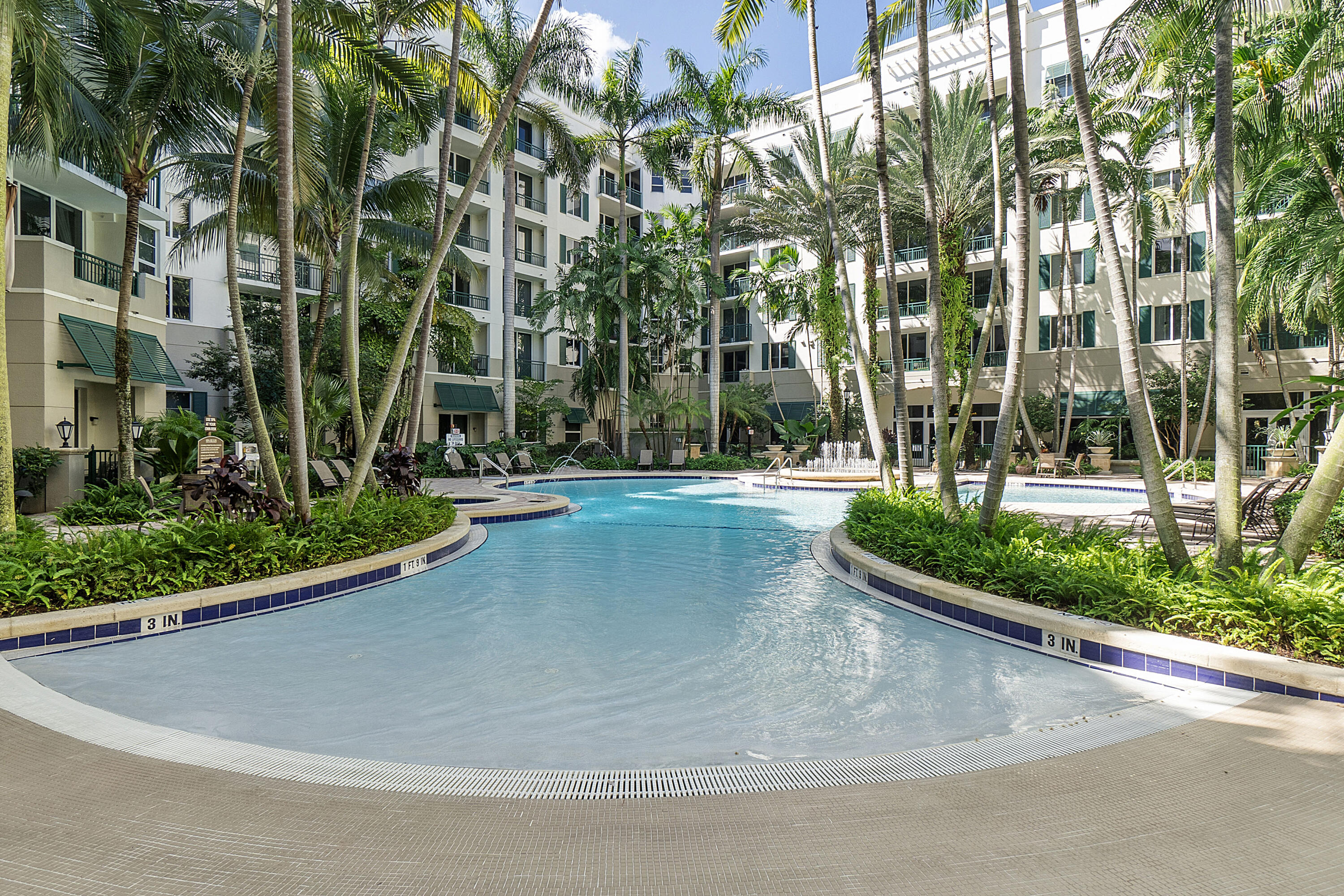 VERANDA CONDO - Residential
