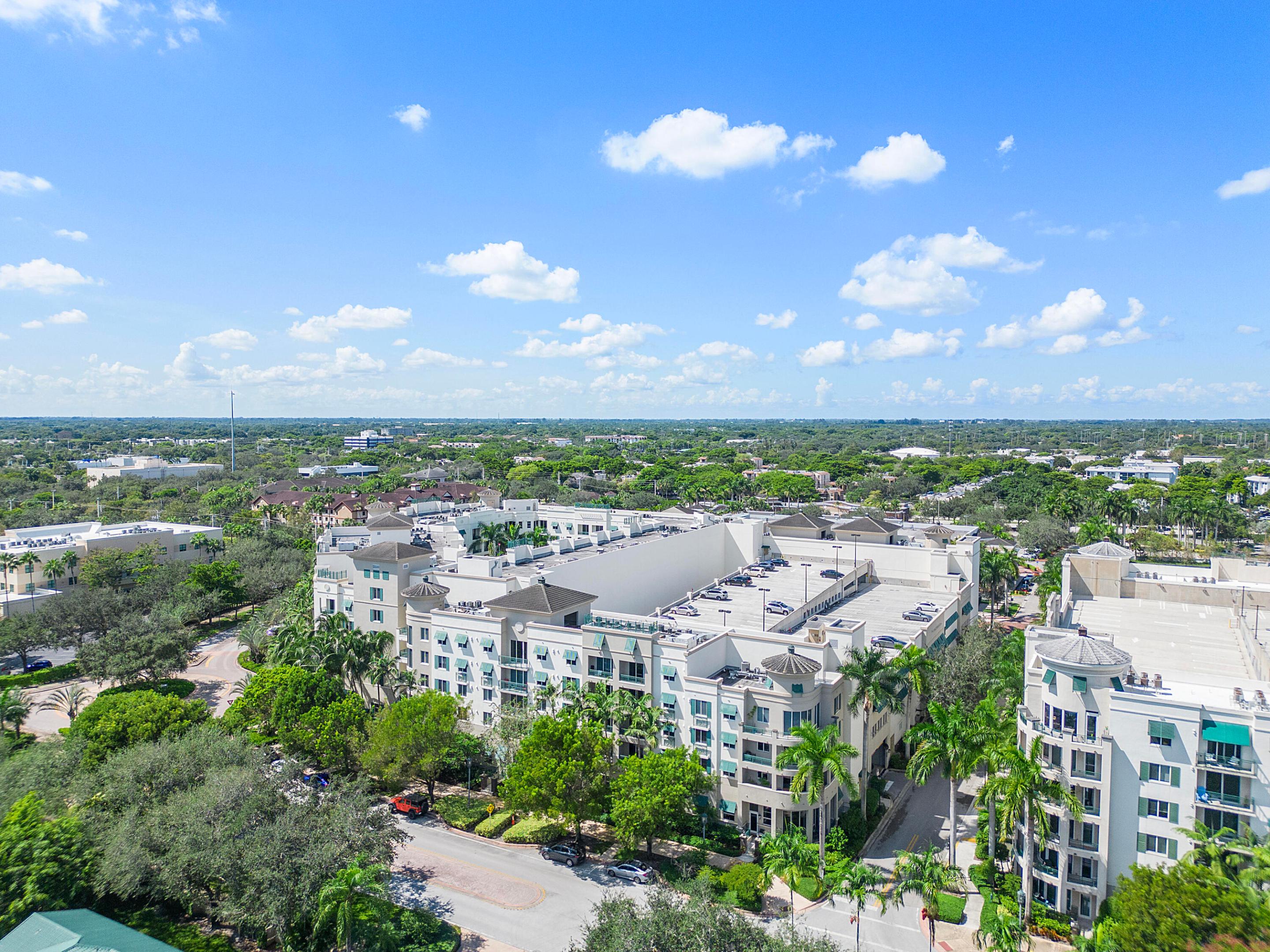 VERANDA CONDO - Residential