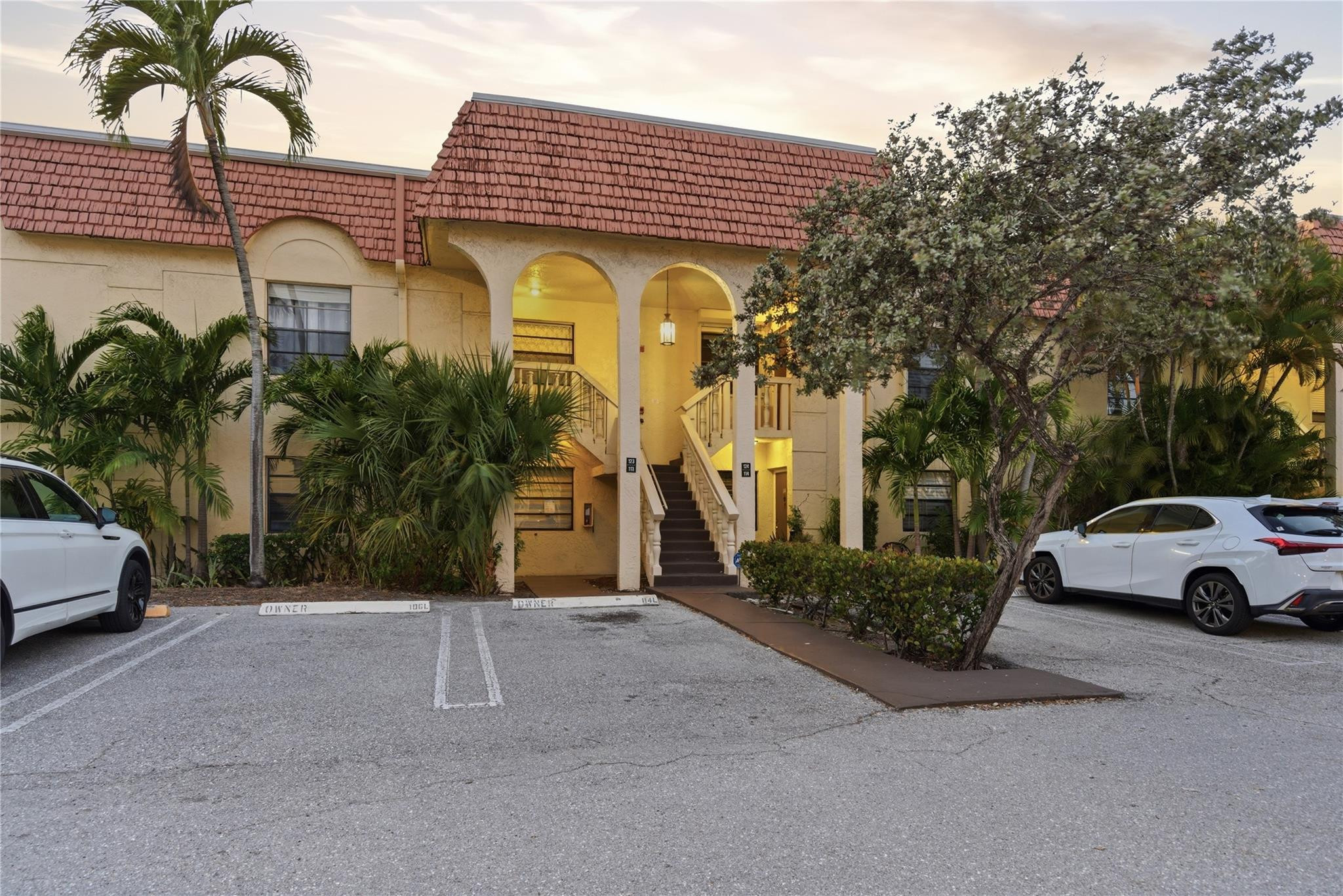 Cypress Park Condo - Residential