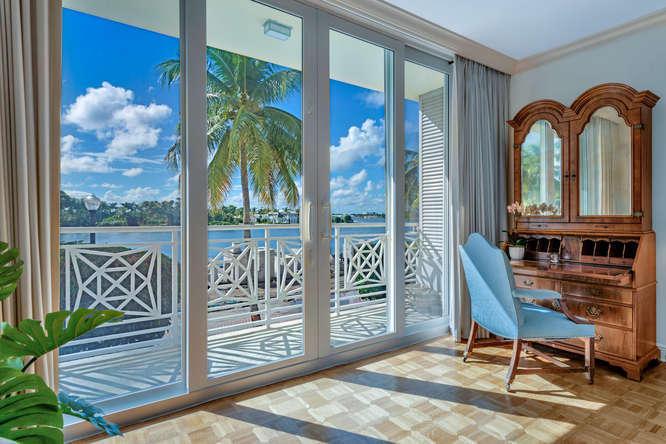 Direct Lakefront Worth Avenue....Waterfront Living at It's Finest! Situated in the most prestigious Co-Op in Palm Beach! Stunning South Exposure direct lakefront three bedroom, three bath with amazing views! (3rd bedroom perfect for staff, children's room or office) Palm Beach Classic elegance throughout... high ceilings, gorgeous crown molding, hardwood parquet floors, new  impact windows. Full service building, with garage and bldg. generator. One 20 pound pet is accepted. Truly a Rare find.. it doesn't get better than this. Company Disclaimer:  In the event a Buyer defaults, no commission will be paid to either Broker on the Deposits retained by the Seller. "No Commissions Paid until Title Passes."  All information provided whether it be written or verbal including, but not limited to prices, measurements, sq. footage, lot sizes, statistics and  calculations have been obtained from outside sources, such as the multiple listing services, public records, floor plan providers, etc... and all information provided by the sellers or the listing company or the other outside sources are subject to errors, omissions, or changes without notice.  Prospective purchasers shall not rely upon any written or verbal information provided when entering into a contract for sale or purchase or a contract to lease or an option to buy.  Any prospect or potential purchaser or agent representing a potential buyer should independently verify all information provided.  The listing company and sellers expressly disclaims any warranty or representation regarding all information provided.  All prospective purchasers and prospects shall perform their own due diligence as use of this or any written or verbal information is acknowledgement of this disclaimer.