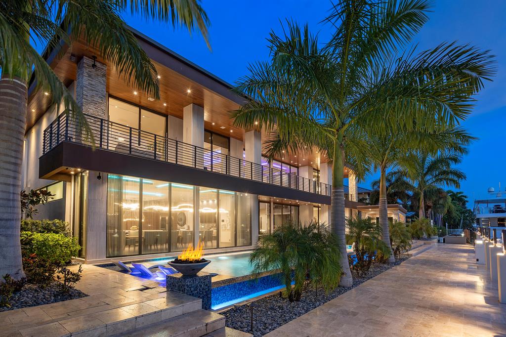 STILWELL ISLES - Residential