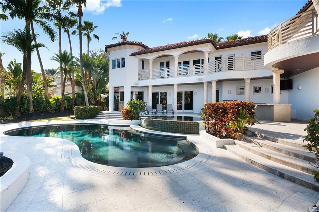 Navarro Isle 15-40 B - Residential