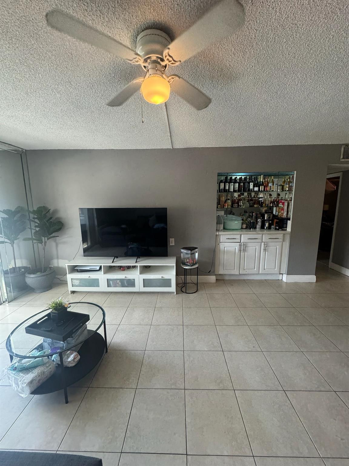 POLYNESIAN GARDENS CONDOMINIUM - Residential