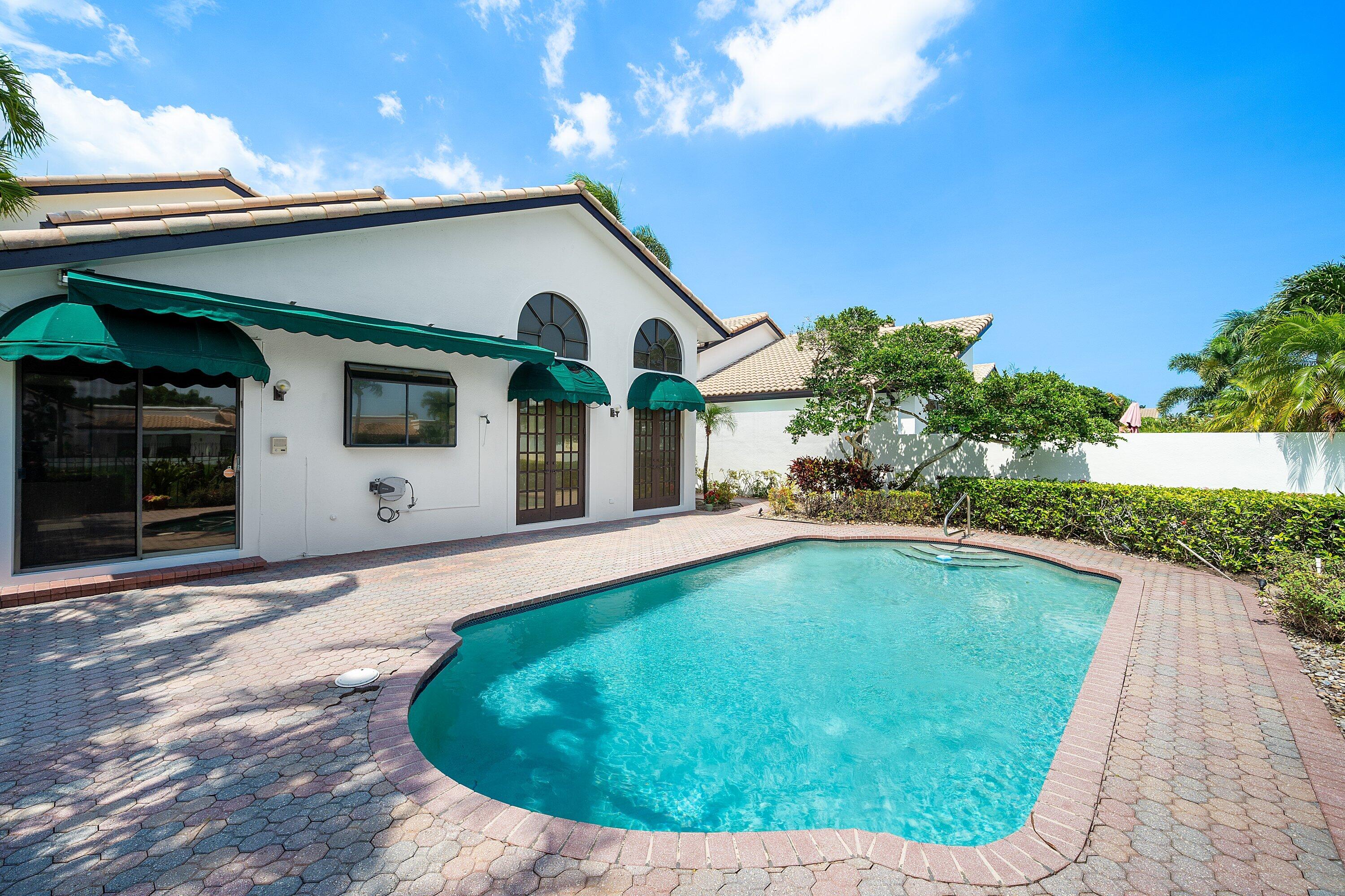 VILLA FLORA AT BOCA POINTE - Residential