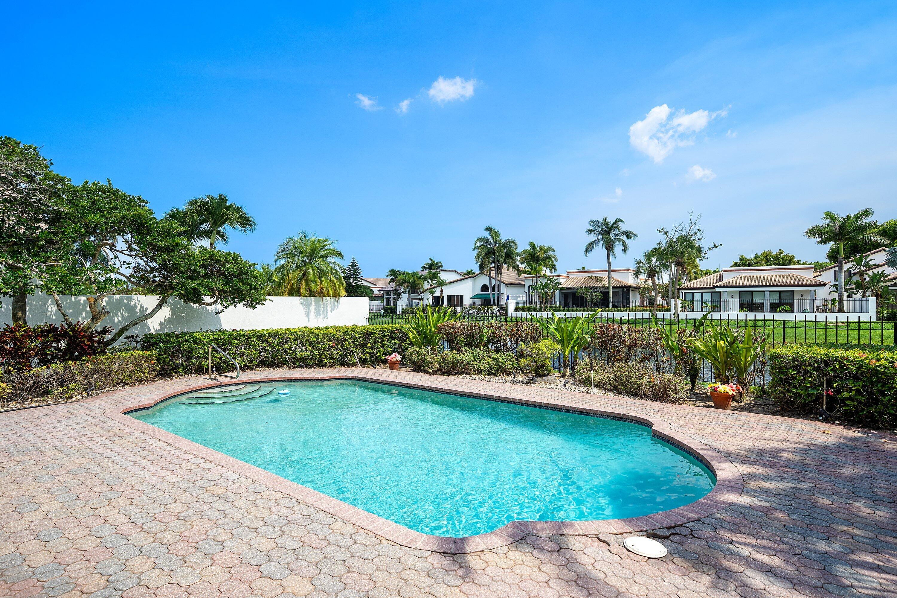VILLA FLORA AT BOCA POINTE - Residential