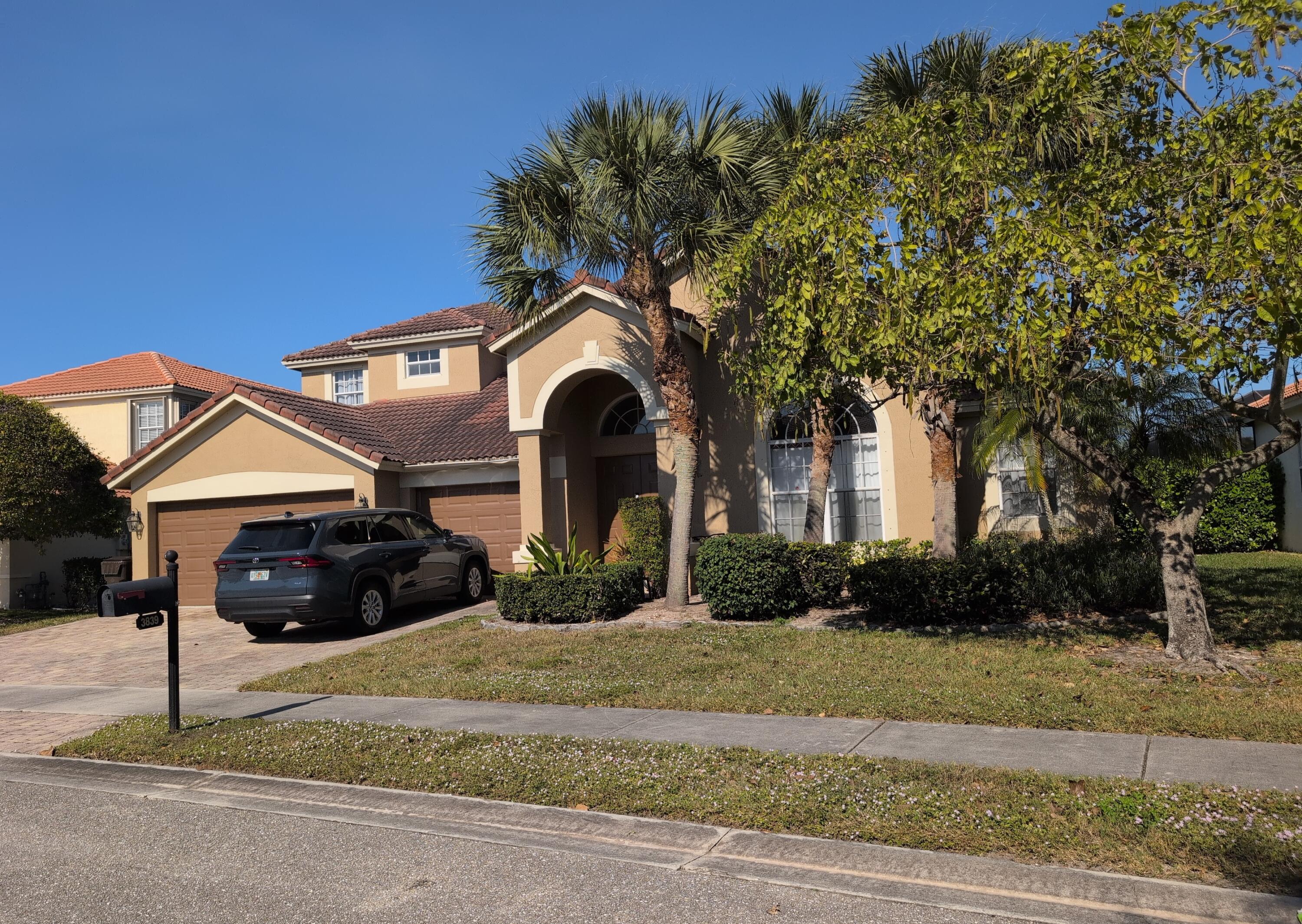 Excellent investment opportunity in the desirable Royal Palm Beach area! This spacious single-family residence offers approximately 3,500+ square feet of living space with 6 bedrooms and 4 bathrooms on a generously sized lot. Conveniently located near schools, shopping, dining, parks, and major commuter routes. Property is being sold through auction. No interior access is available; property is being sold occupied  Cash offers only. Don't miss this opportunity to acquire a property with significant potential in a sought-after community.