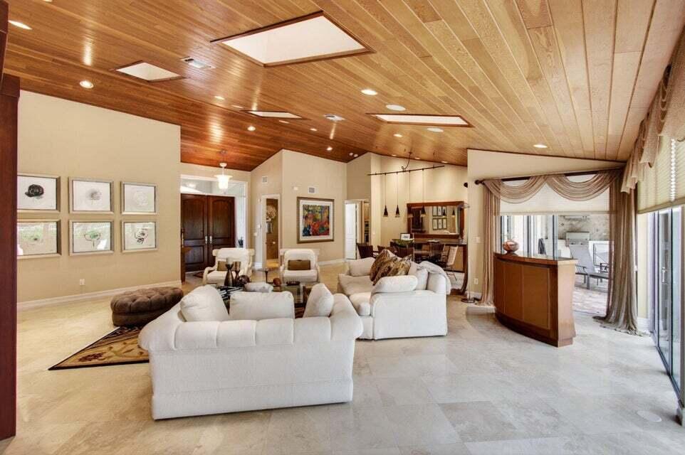 Delaire Country Club - Residential