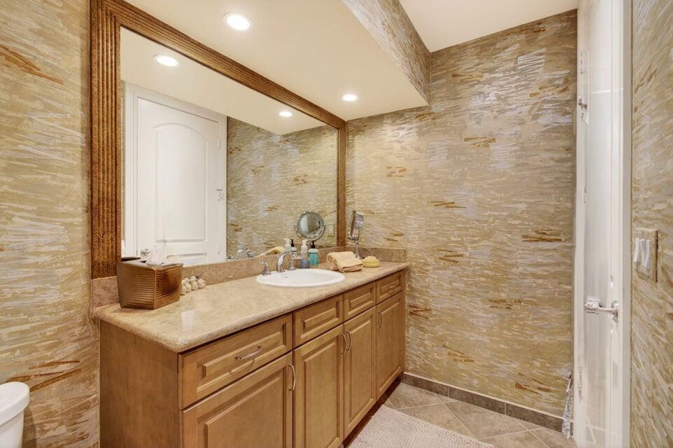 Delaire Country Club - Residential