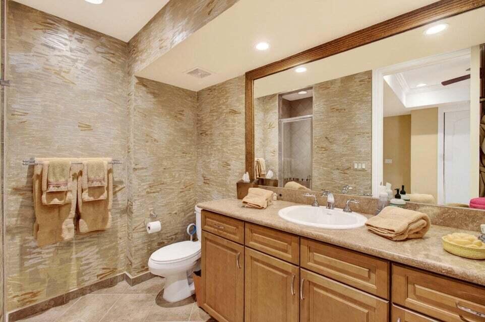 Delaire Country Club - Residential
