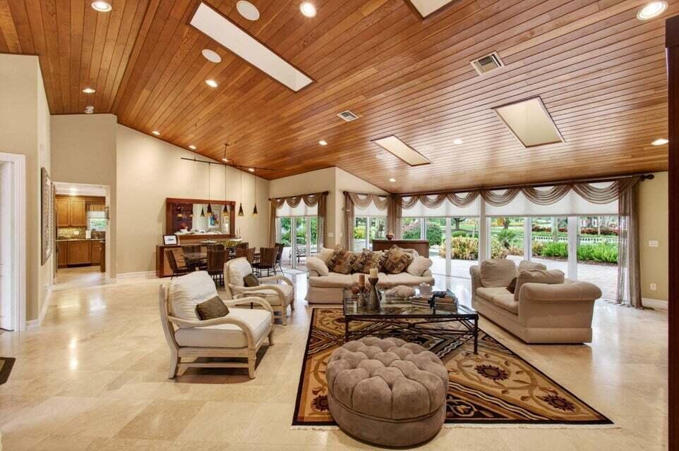 Delaire Country Club - Residential