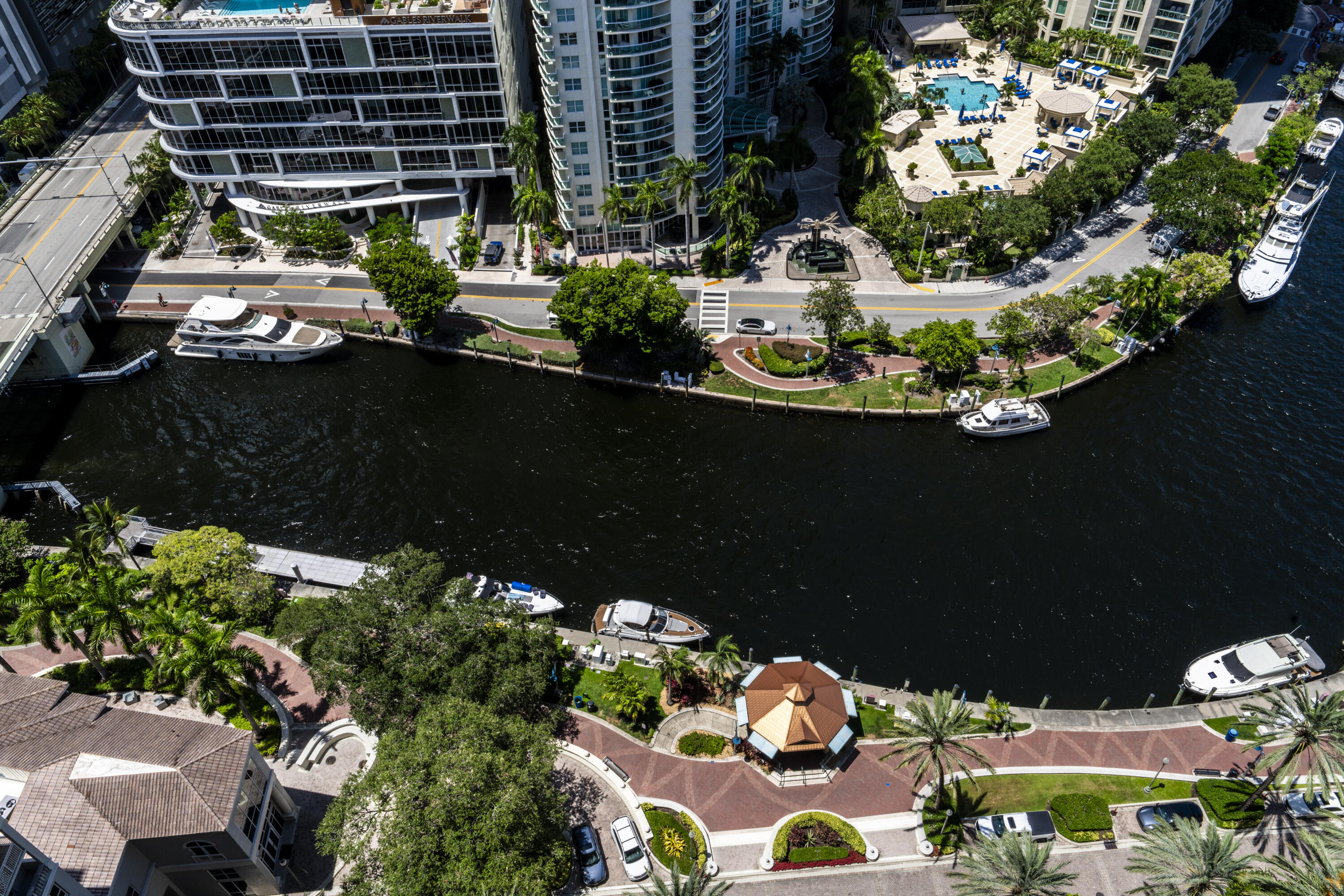 NURIVER LANDING CONDO - Residential