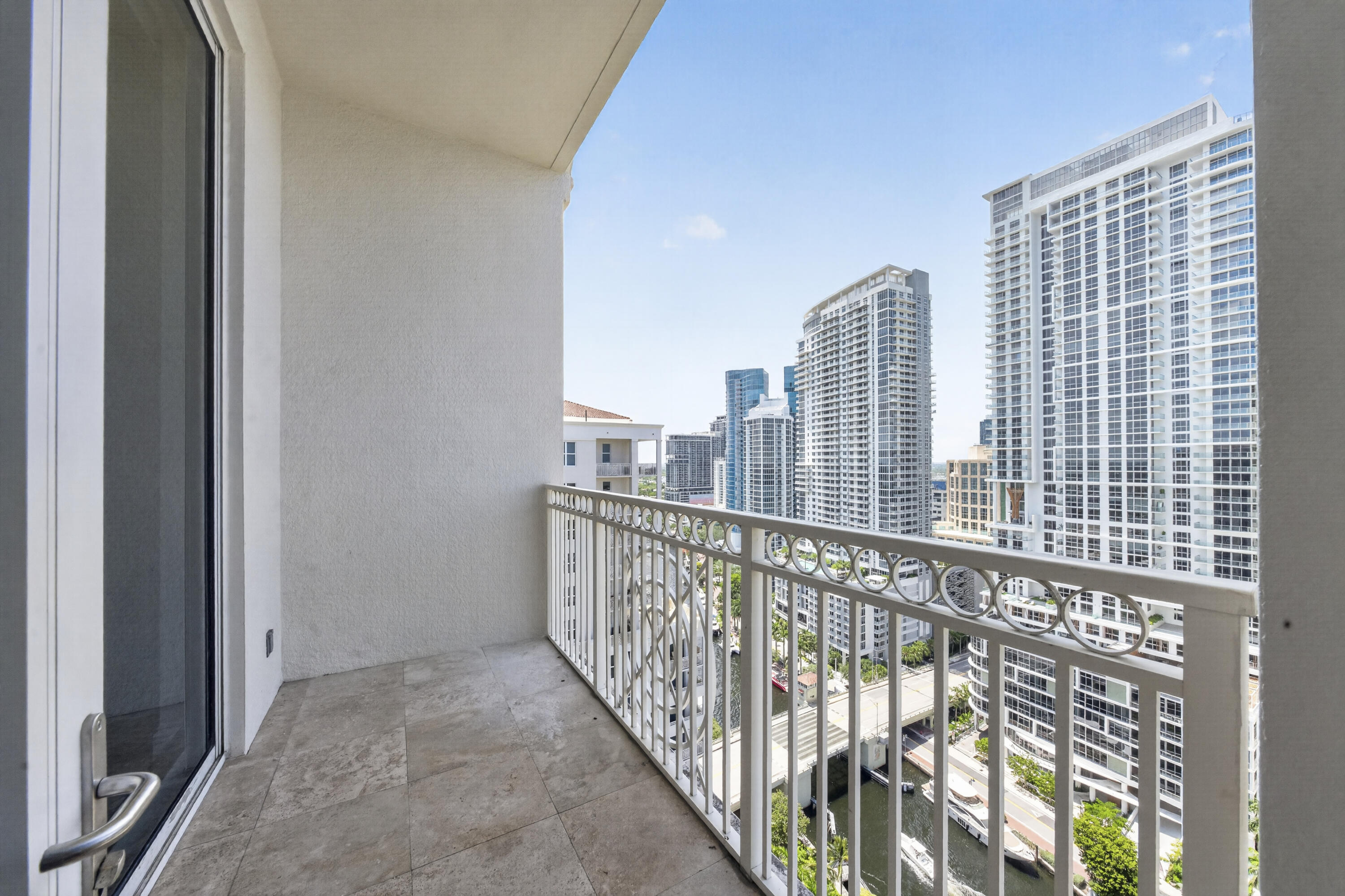 NURIVER LANDING CONDO - Residential