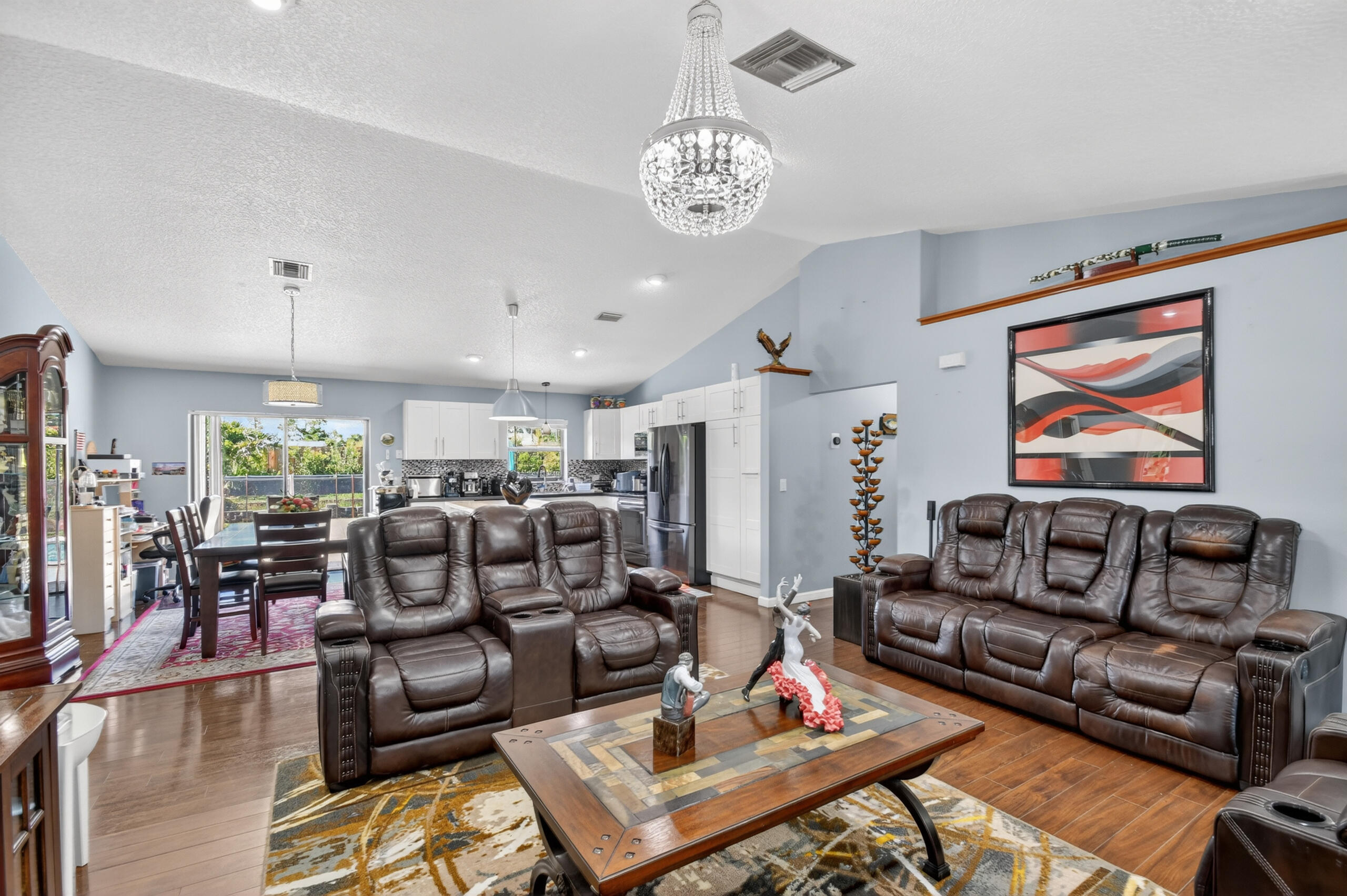 WOODLAND CREEK 1 - Residential