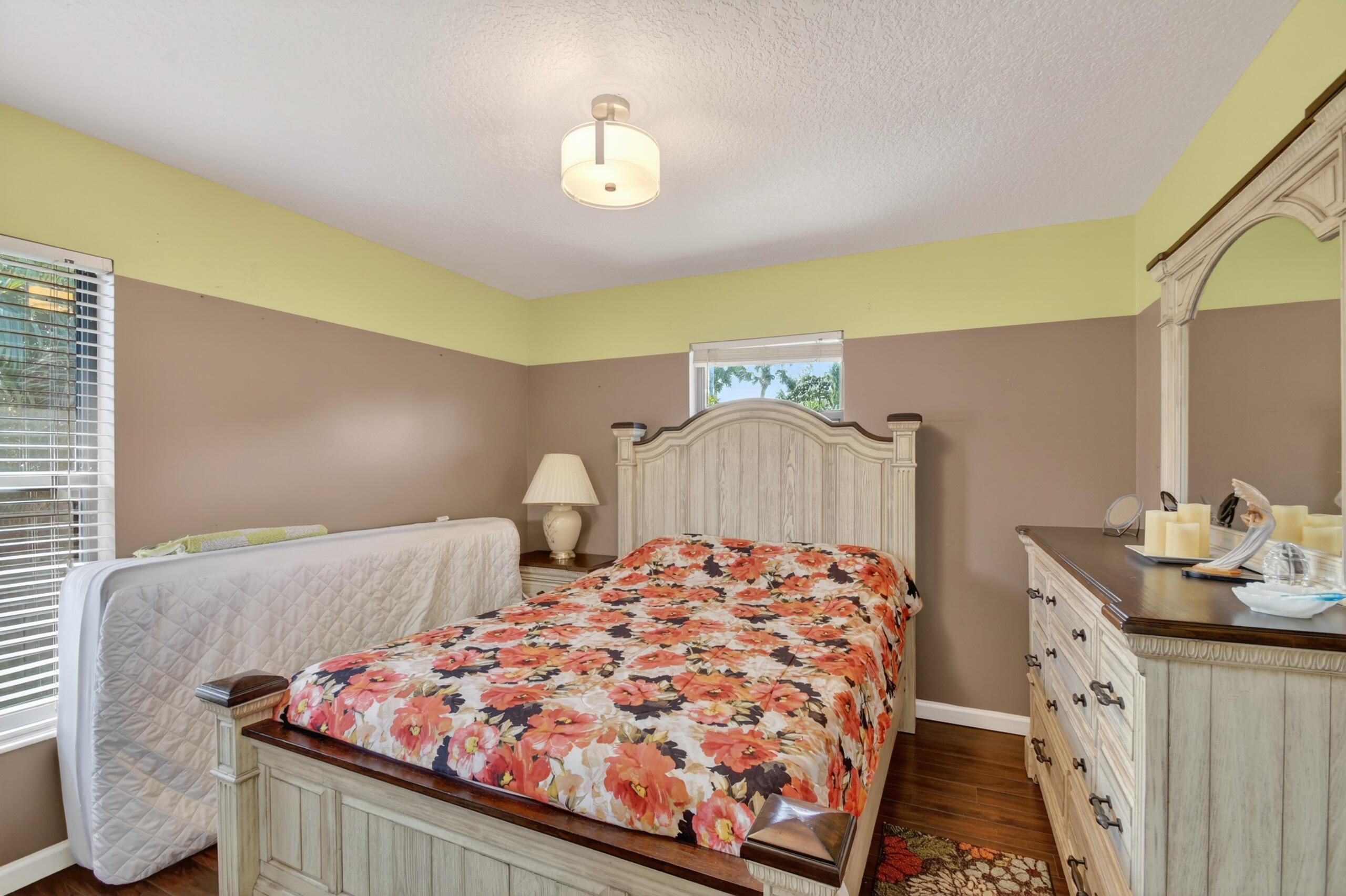 WOODLAND CREEK 1 - Residential