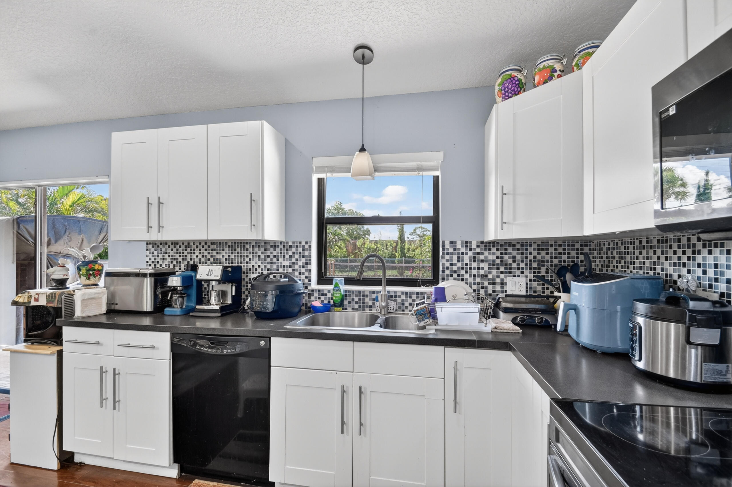 WOODLAND CREEK 1 - Residential