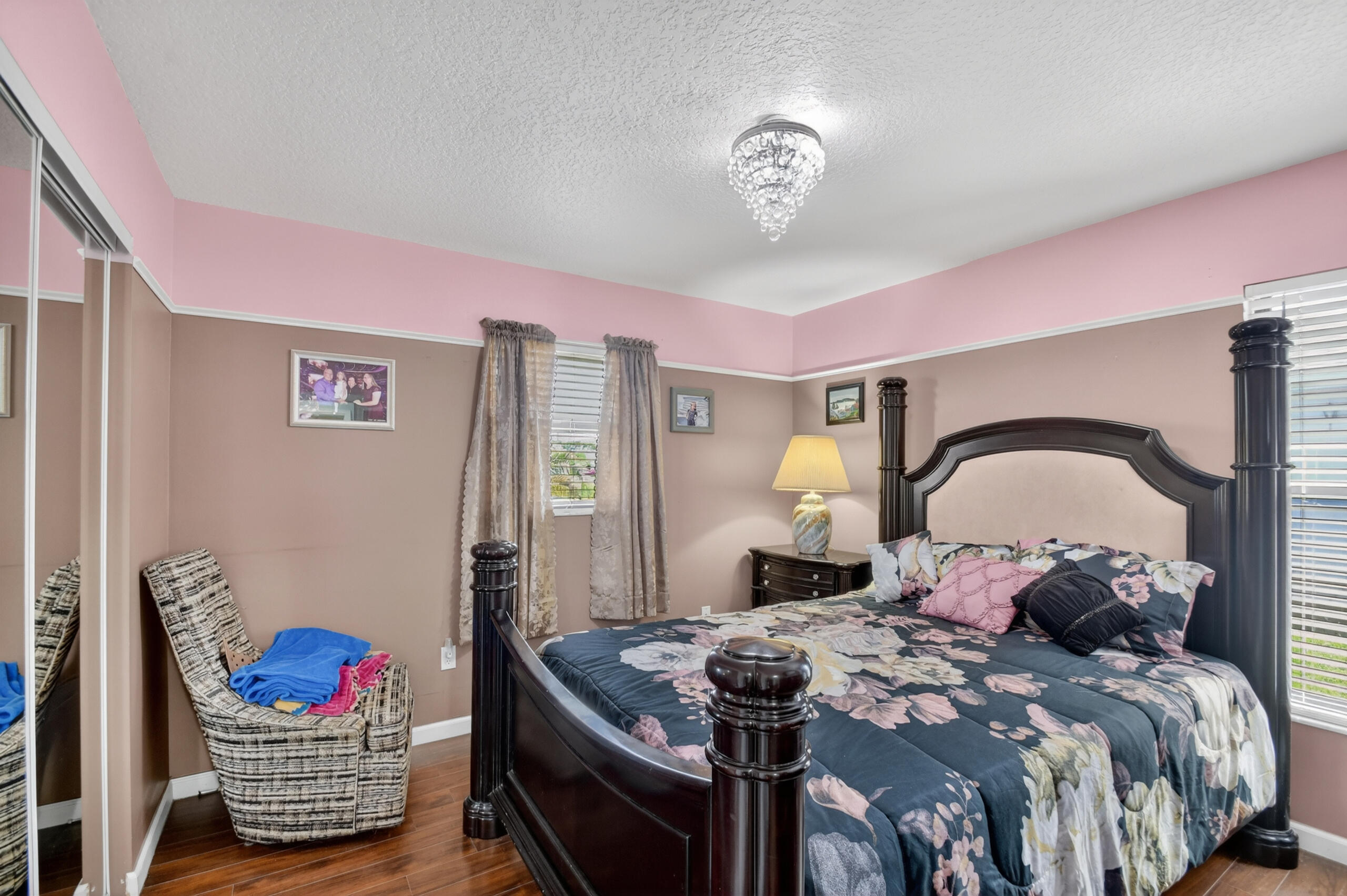 WOODLAND CREEK 1 - Residential