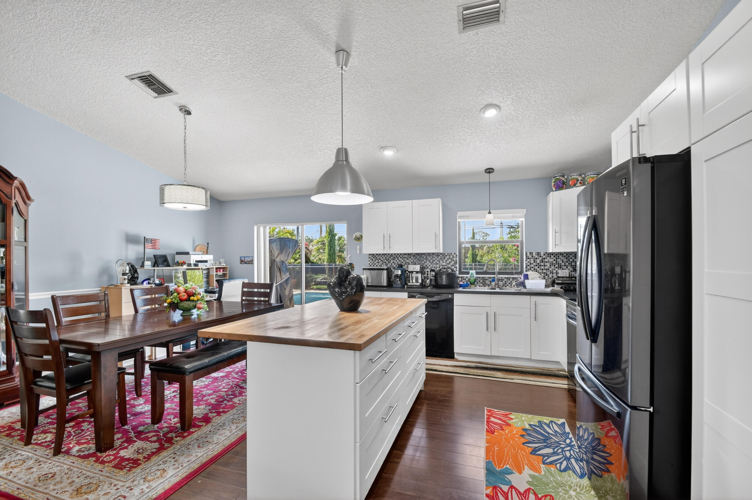 WOODLAND CREEK 1 - Residential